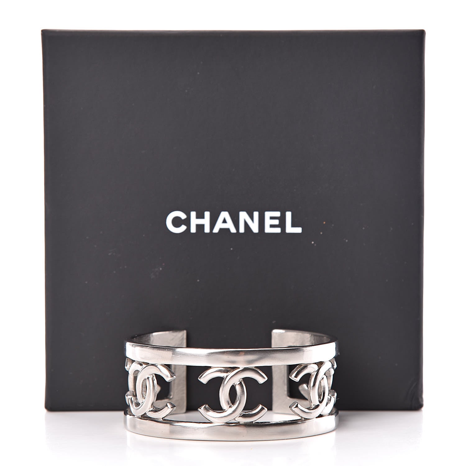 Chanel Metal CC Cuff Silver 5 of 5