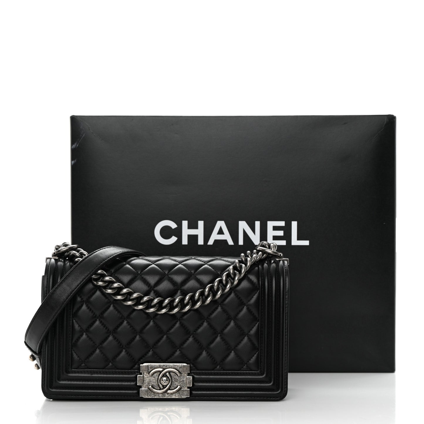 Lambskin Quilted Medium Boy Flap Black