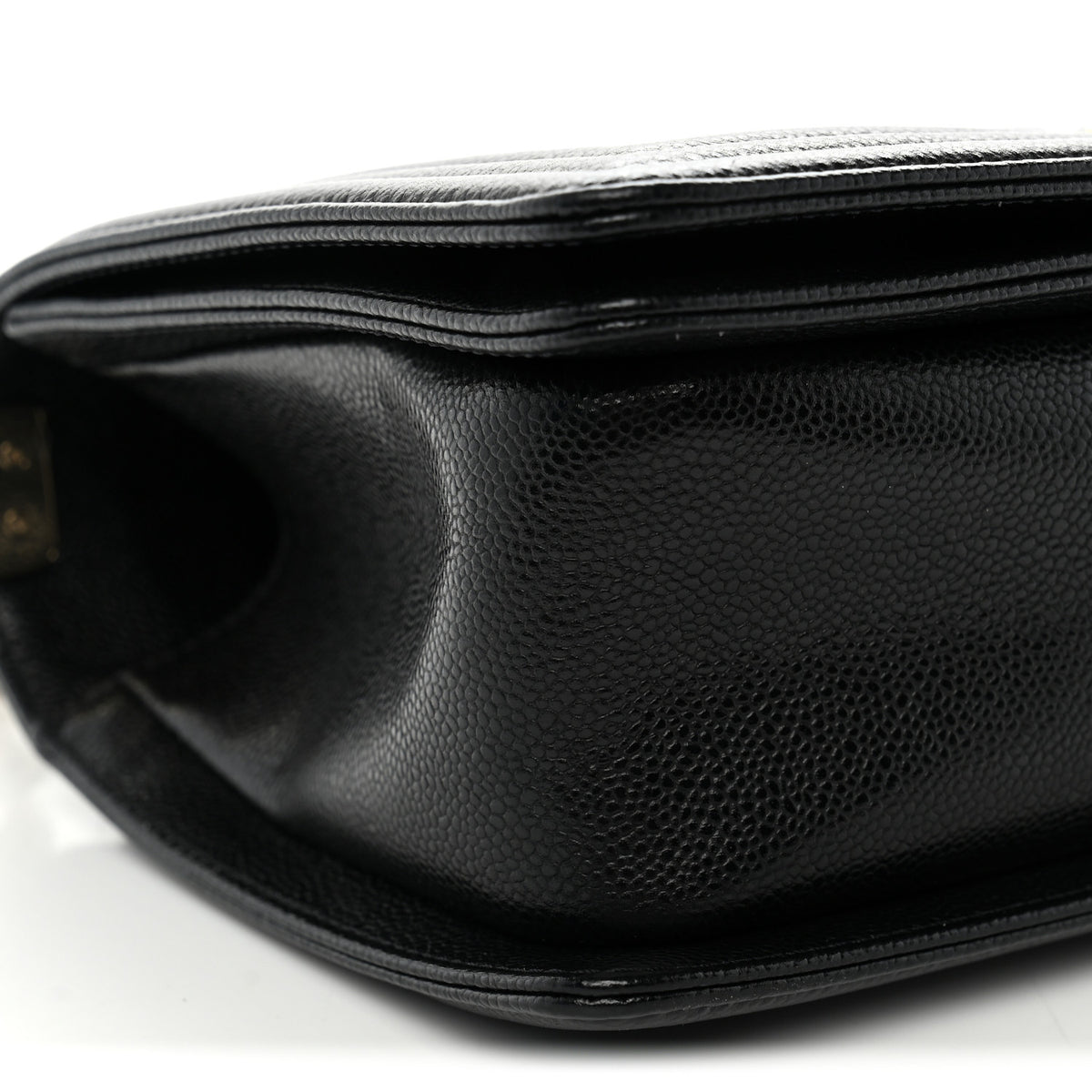 Caviar Chevron Quilted Medium Boy Flap Black