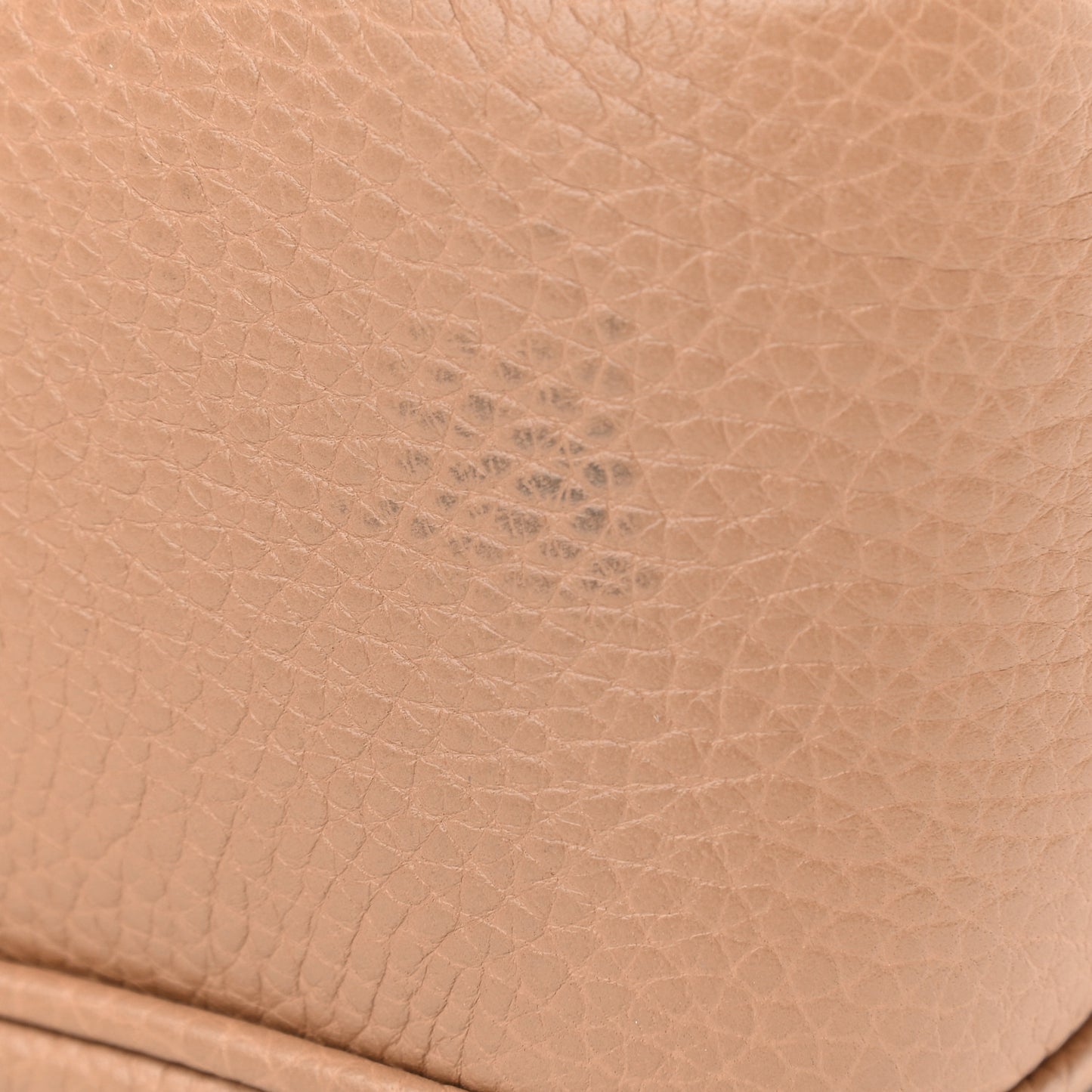 Pebbled Calfskin Small Soho Disco Bag Camelia