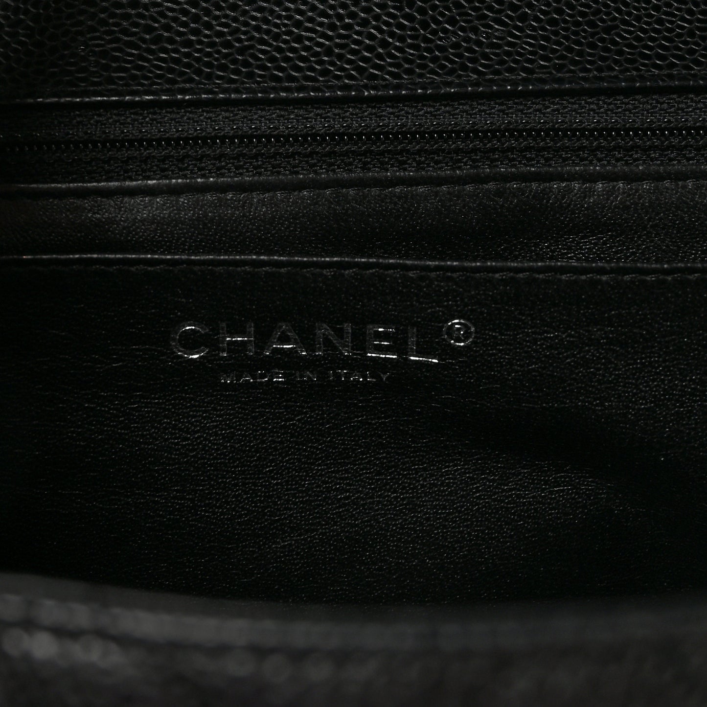 Caviar Maxi Single Flap Black
