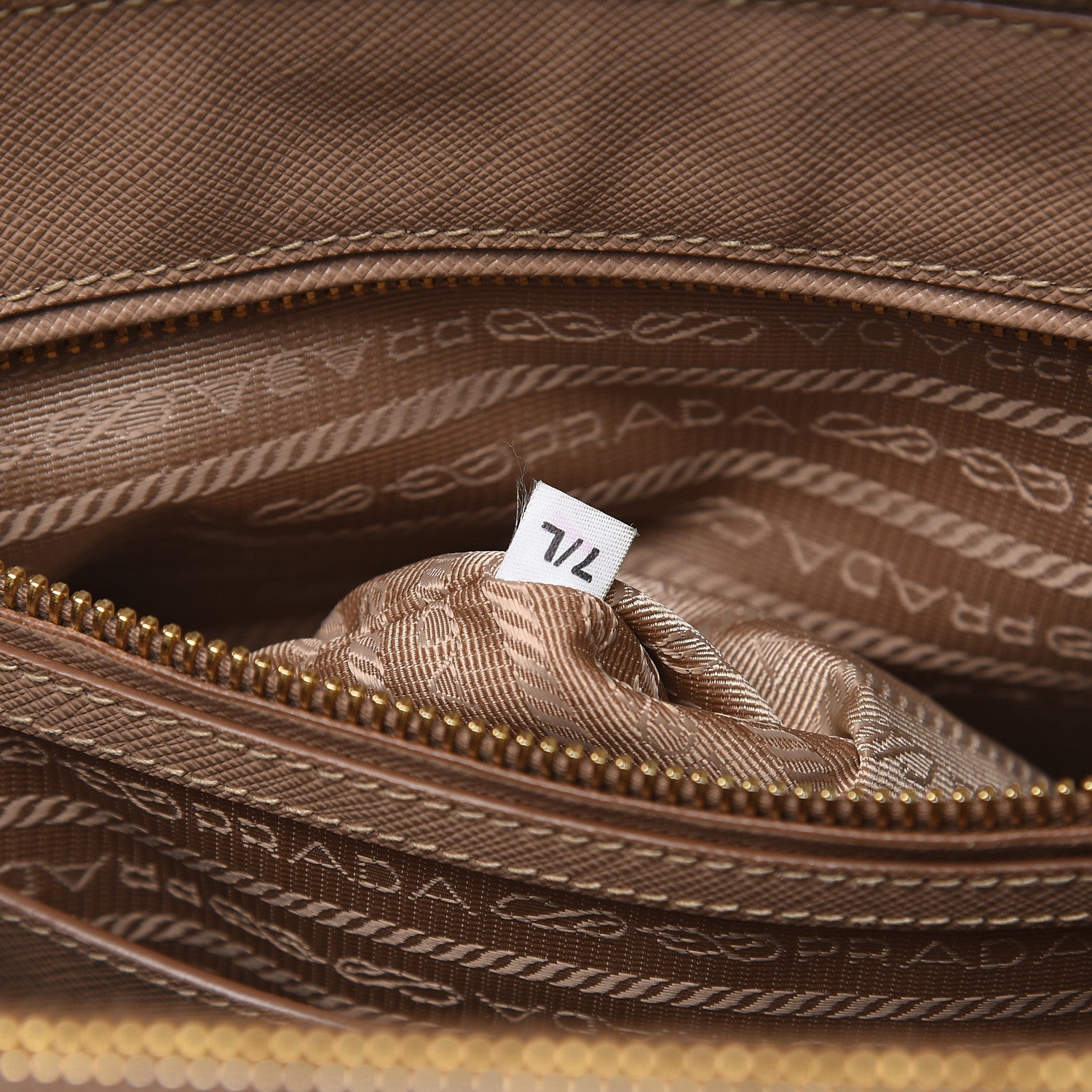 Prada Saffiano Medium Galleria Double Zip Tote Cammeo 7 of 18