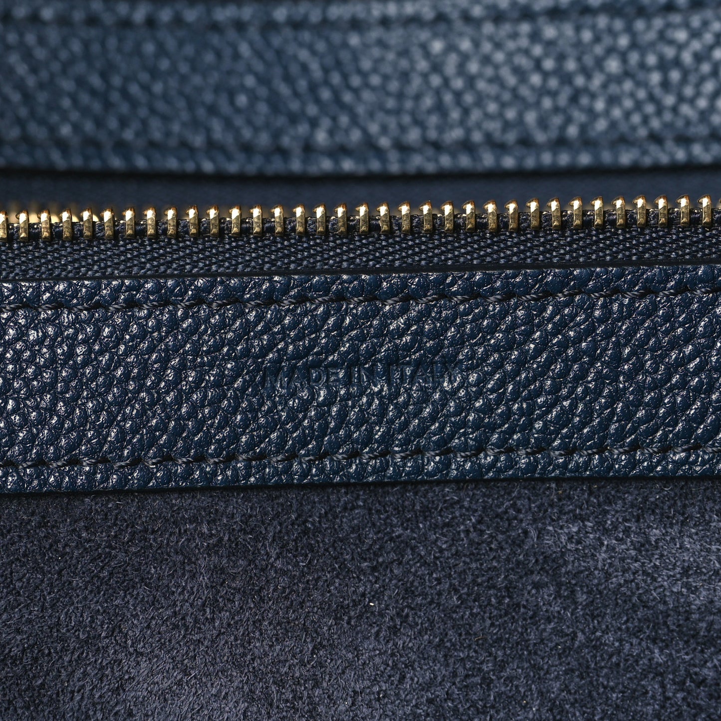 Soft Grained Calfskin Small Belt Cabas Phantom Navy