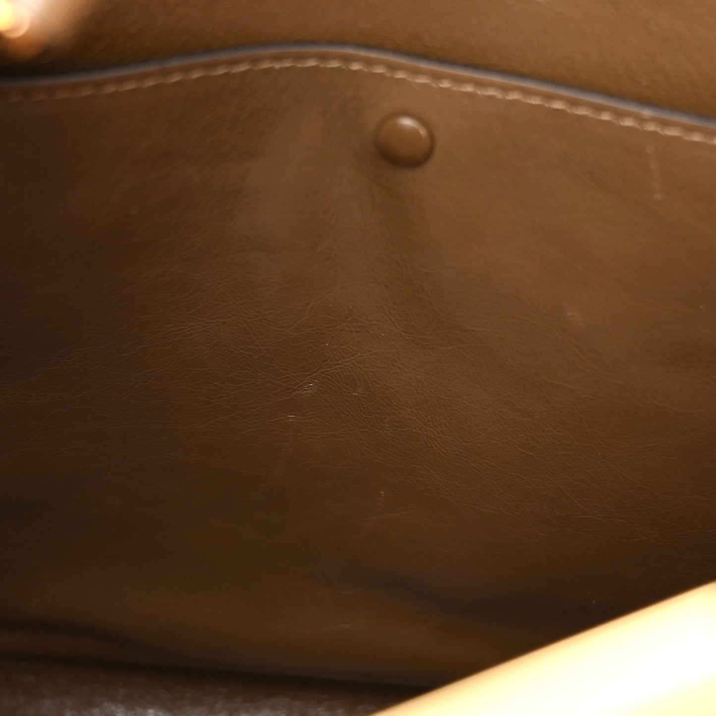 Vitello Liberty Glossy Lambskin Perforated Medium Peekaboo X-Lite White Ice Rust Maya