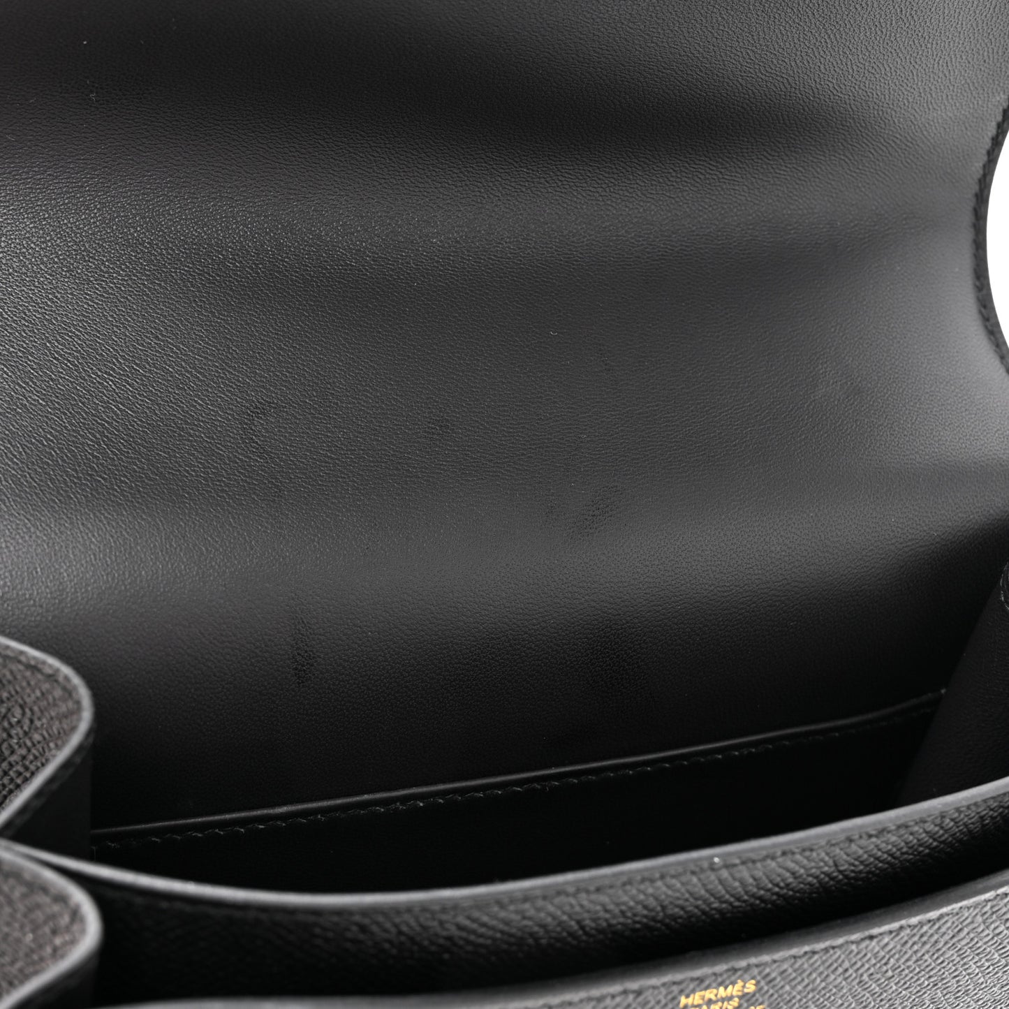 Epsom Constance 18 Black