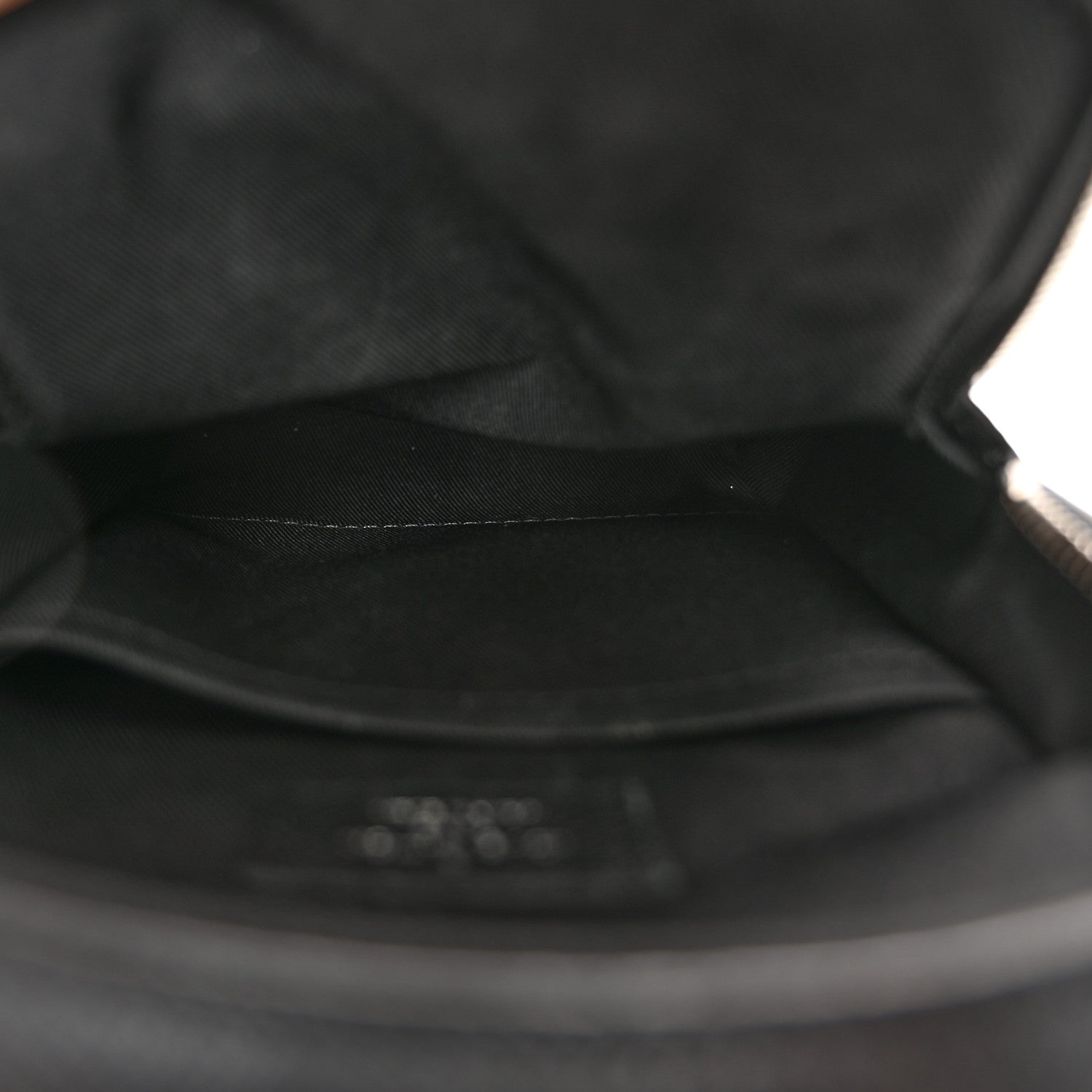 Louis Vuitton Taigarama Outdoor Slingbag Black 5 of 9