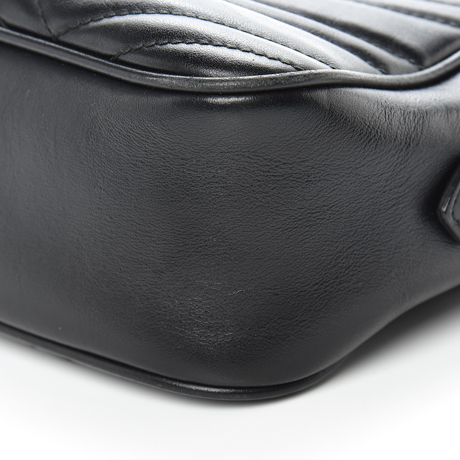 Gucci Calfskin Matelasse Small GG Marmont Chain Shoulder Bag Black 14 of 18