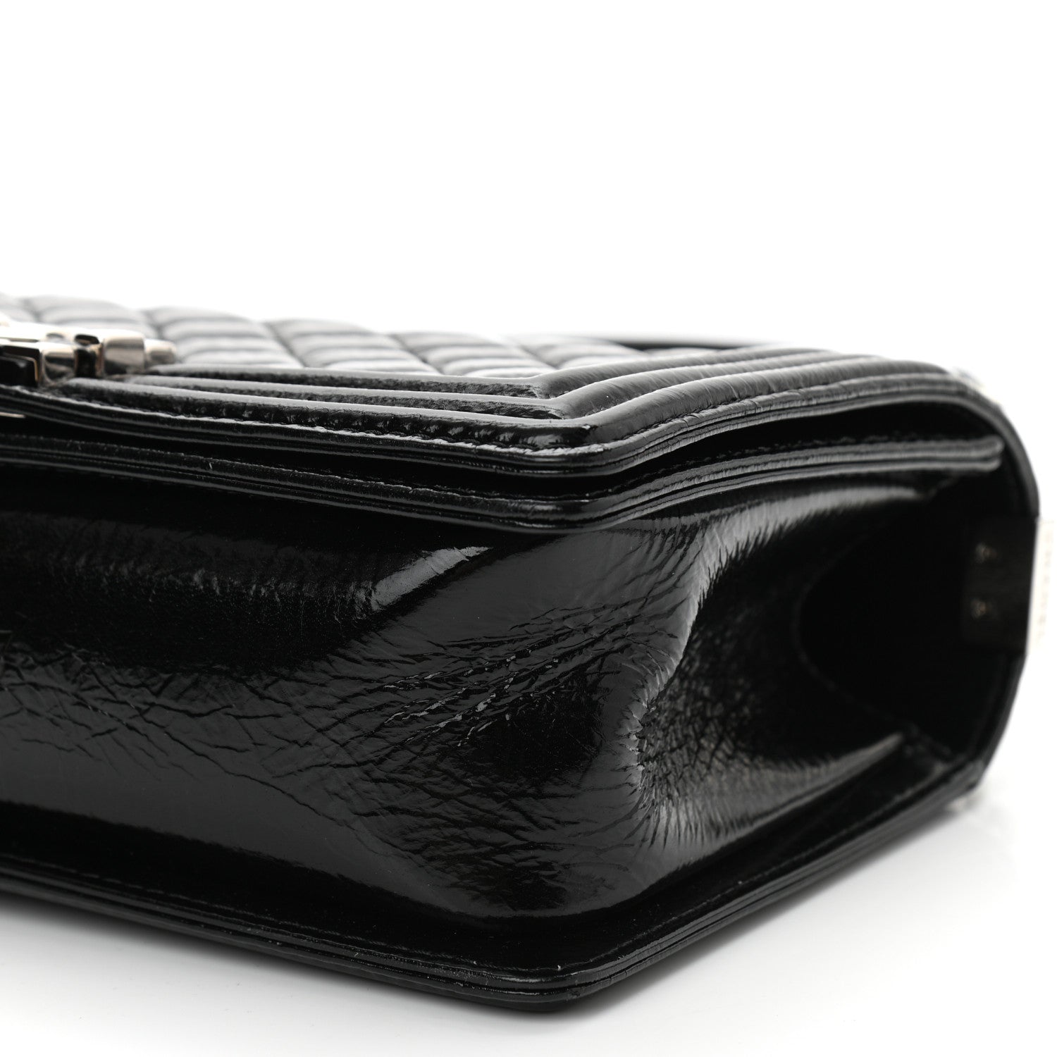 Chanel Distressed Patent Quilted Medium Boy Flap Black 10 of 10