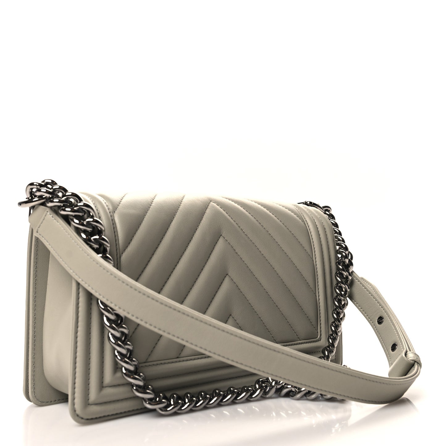 Lambskin Chevron Medium Boy Flap Grey