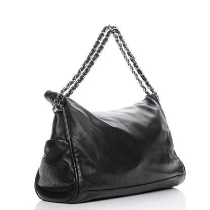 Chanel Lambskin Large Ultimate Soft Tote Black 3 of 7