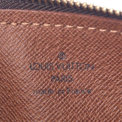 Louis Vuitton Monogram Papillon 26 6 of 9