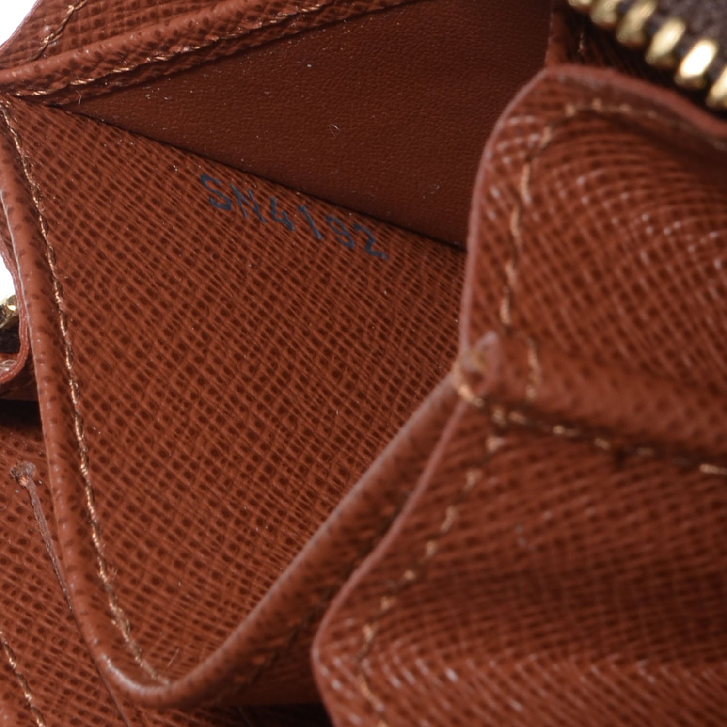Louis Vuitton Monogram Zippy Coin Purse 7 of 7