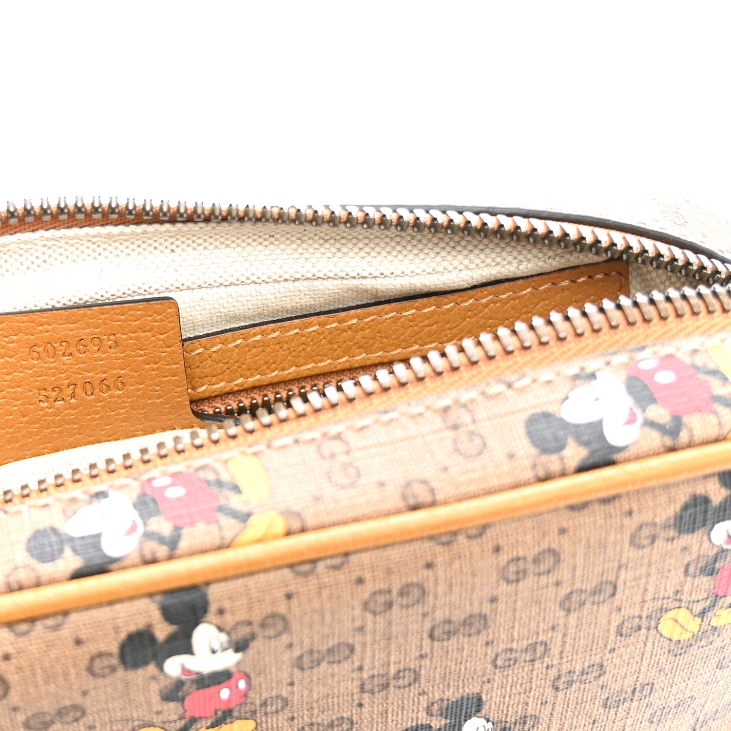 Gucci X DISNEY Mini Vintage GG Supreme Monogram Mickey Mouse Small Belt Bag 85 34 Beige Vintage Sun Oil 7 of 10