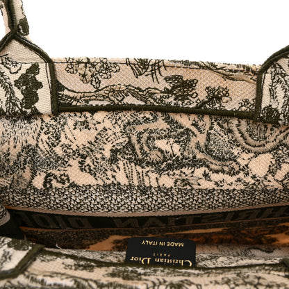 Christian Dior Canvas Embroidered Medium Dioriviera Toile De Jouy Book Tote 12 of 14