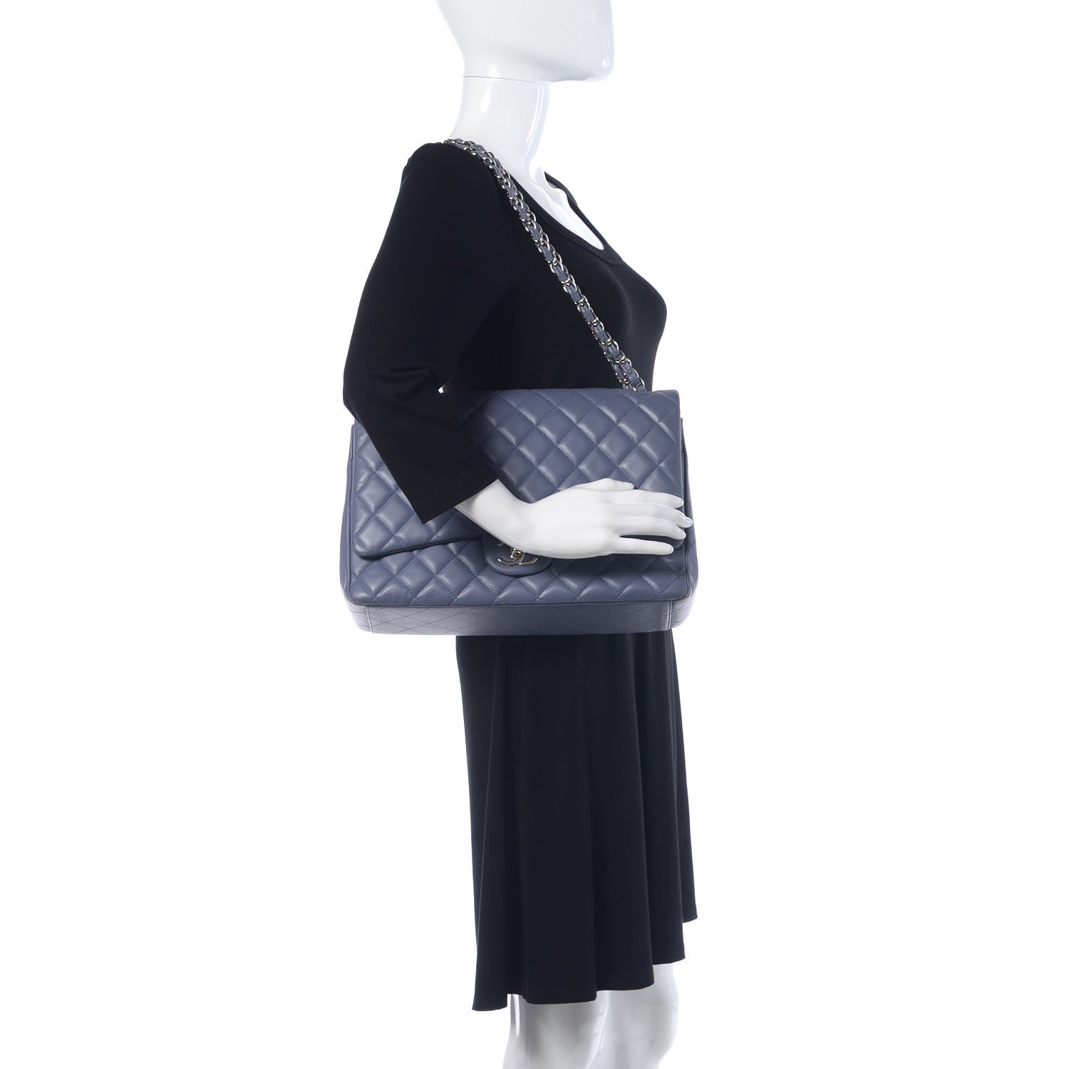 Chanel Lambskin Quilted Maxi Double Flap Purple 2 of 17