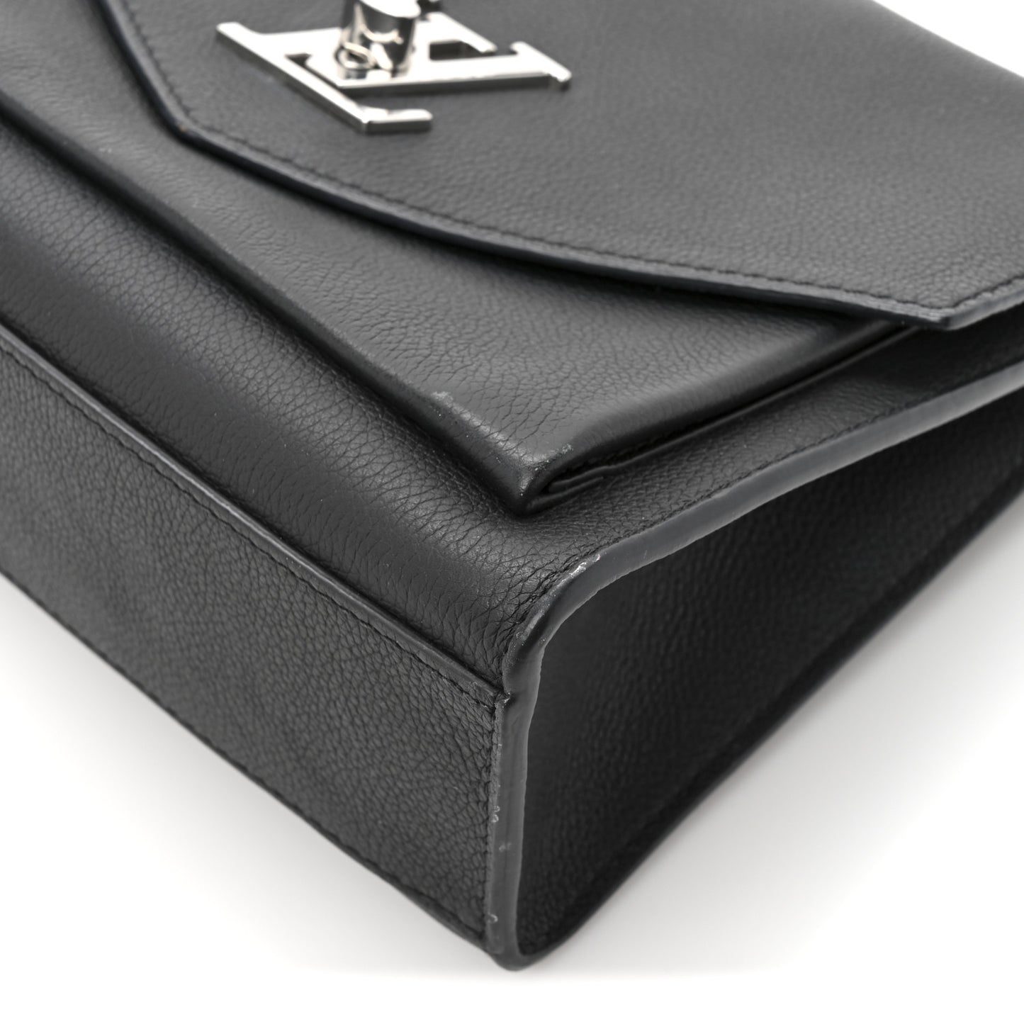 Soft Calfskin Mylockme Chain Bag BB Black