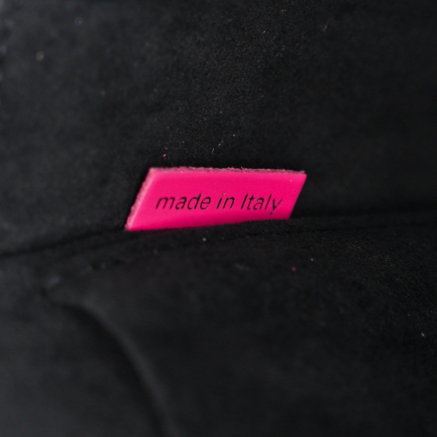 LV X YK Empreinte Monogram Pochette Felicie Black Fuchsia