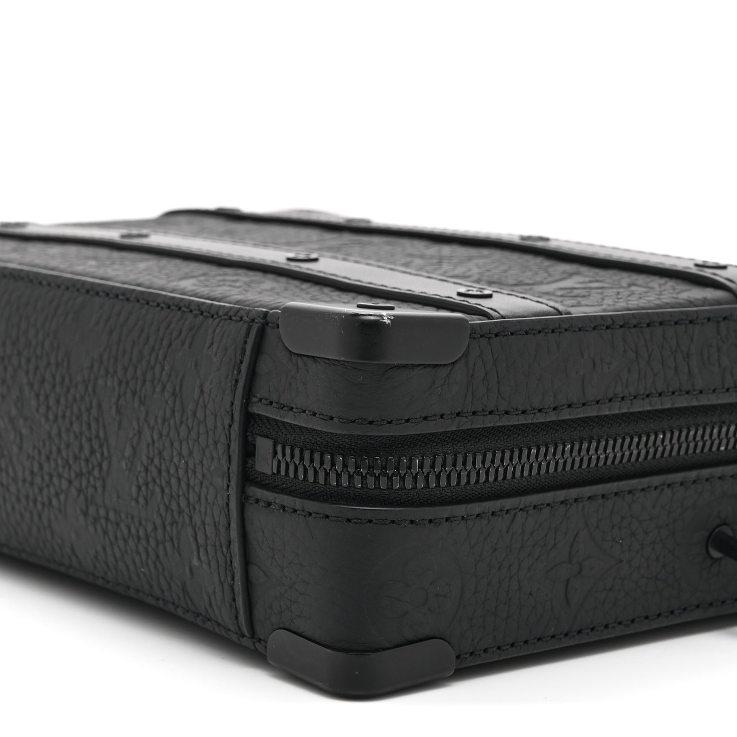 Taurillon Monogram Soft Trunk Black