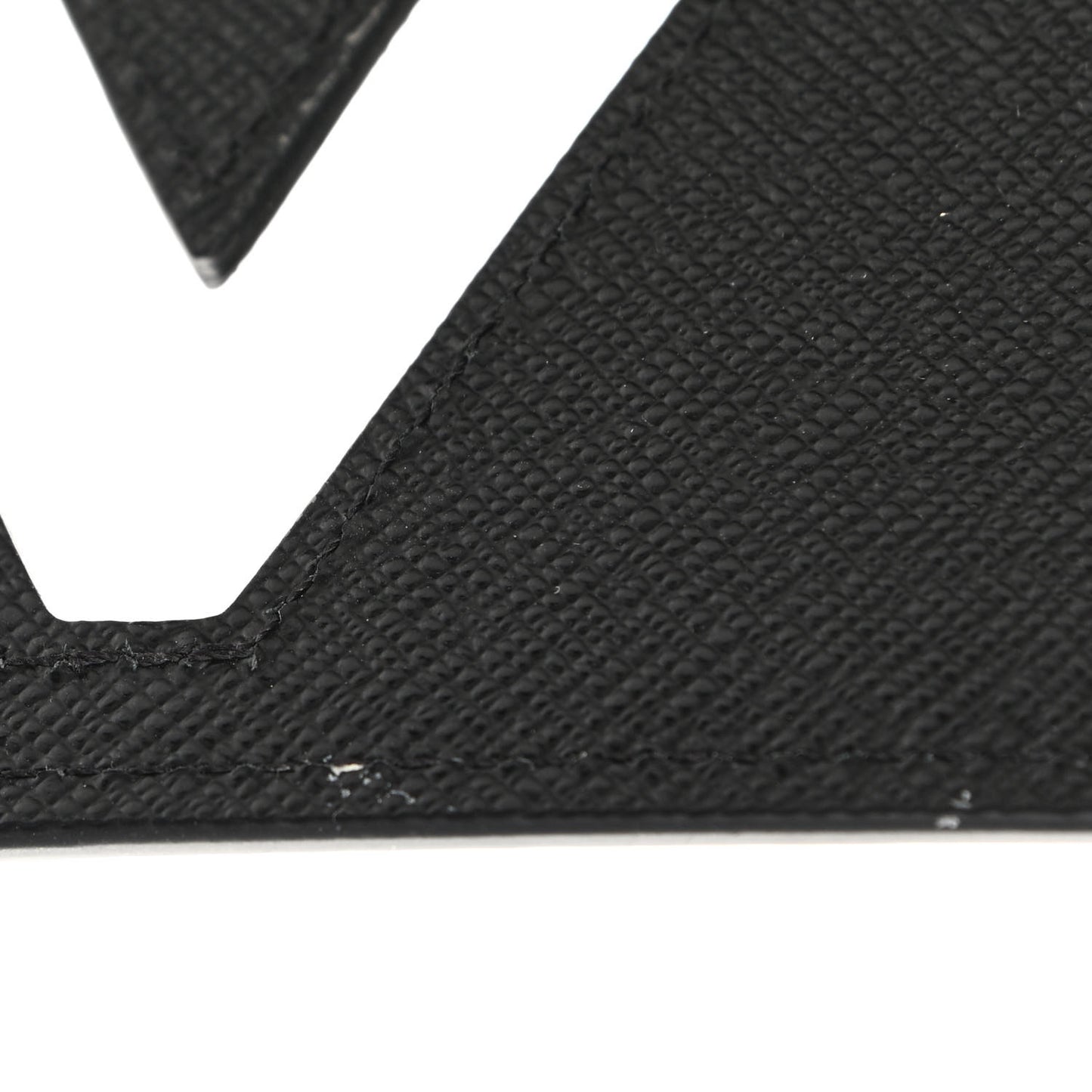 Epi Twist Chain Wallet Black