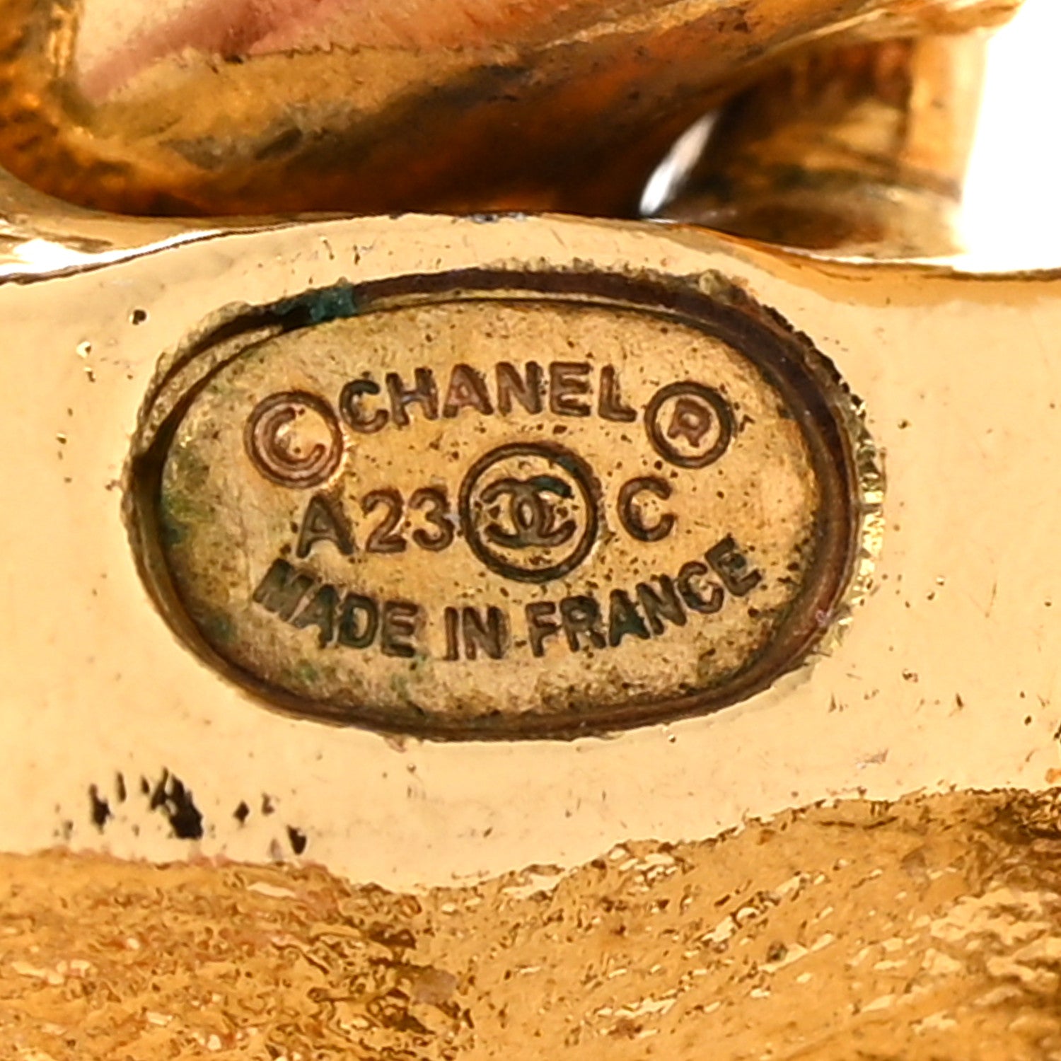 Chanel Metal CC Crystal Seashell Drop Earrings Gold 4 of 5