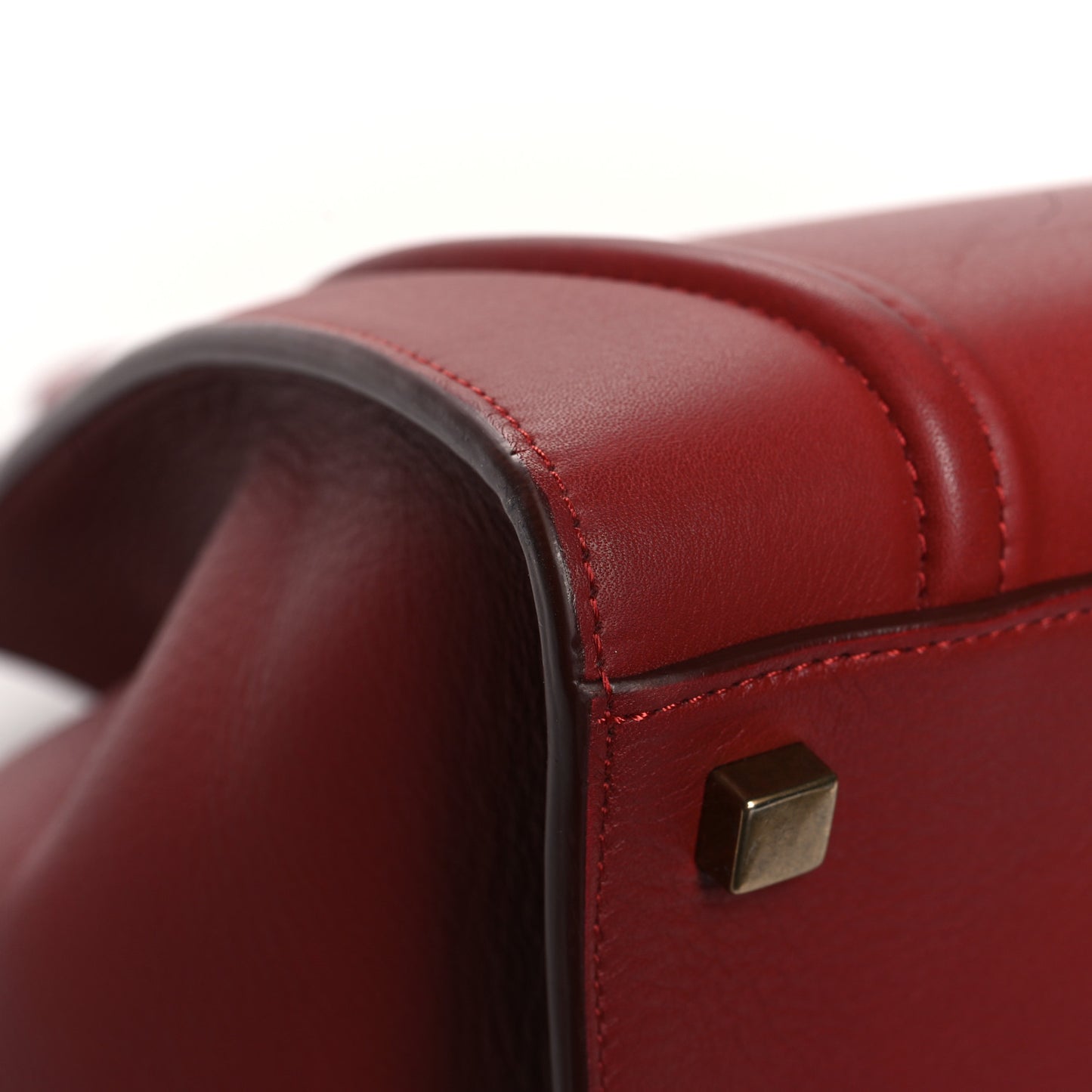 Baby Grained Calfskin Medium Phantom Luggage Carmin
