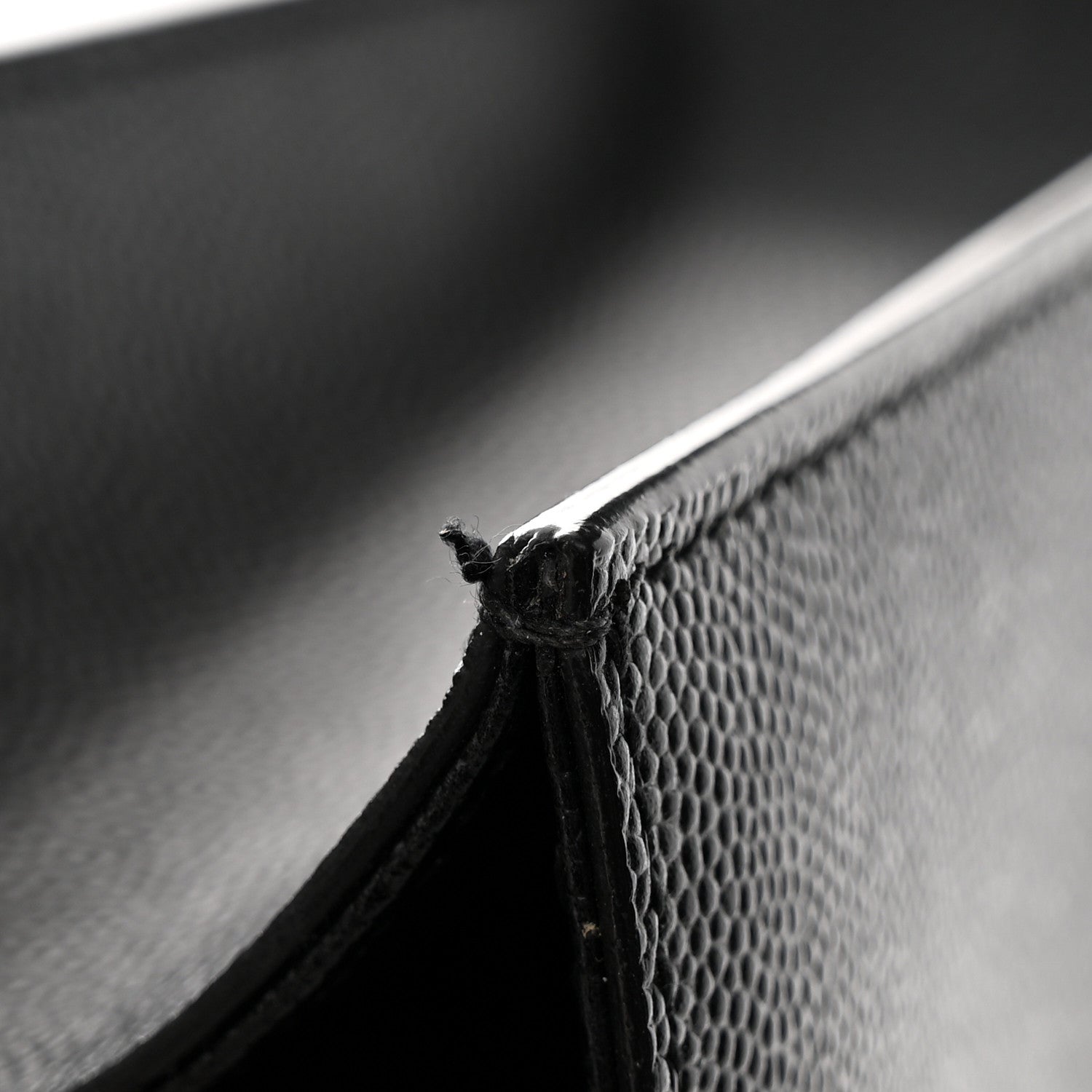 Saint Laurent Grain De Poudre Medium Classic Monogram Kate Satchel Black 16 of 19