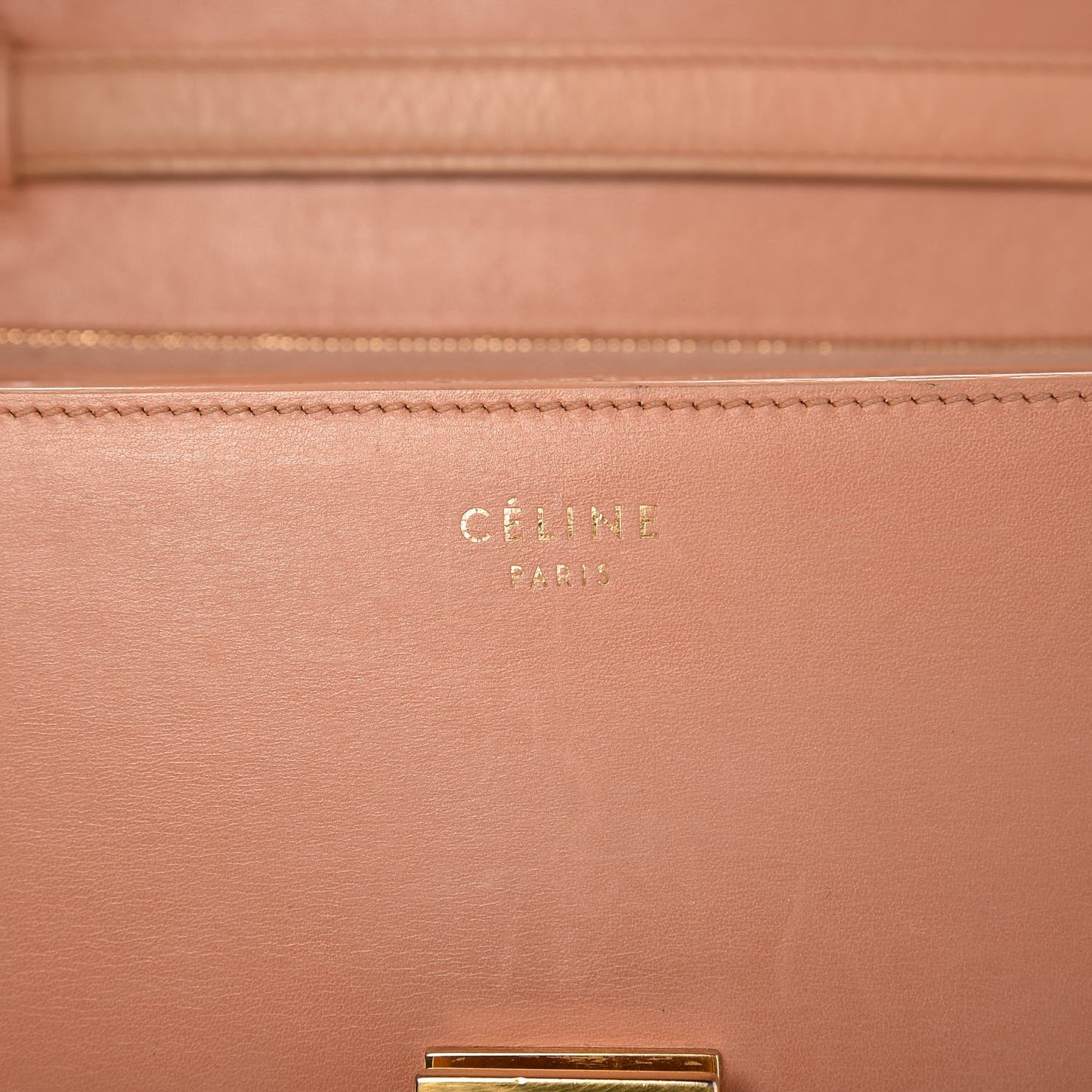 Box Calfskin Medium Classic Box Flap Bag Nude