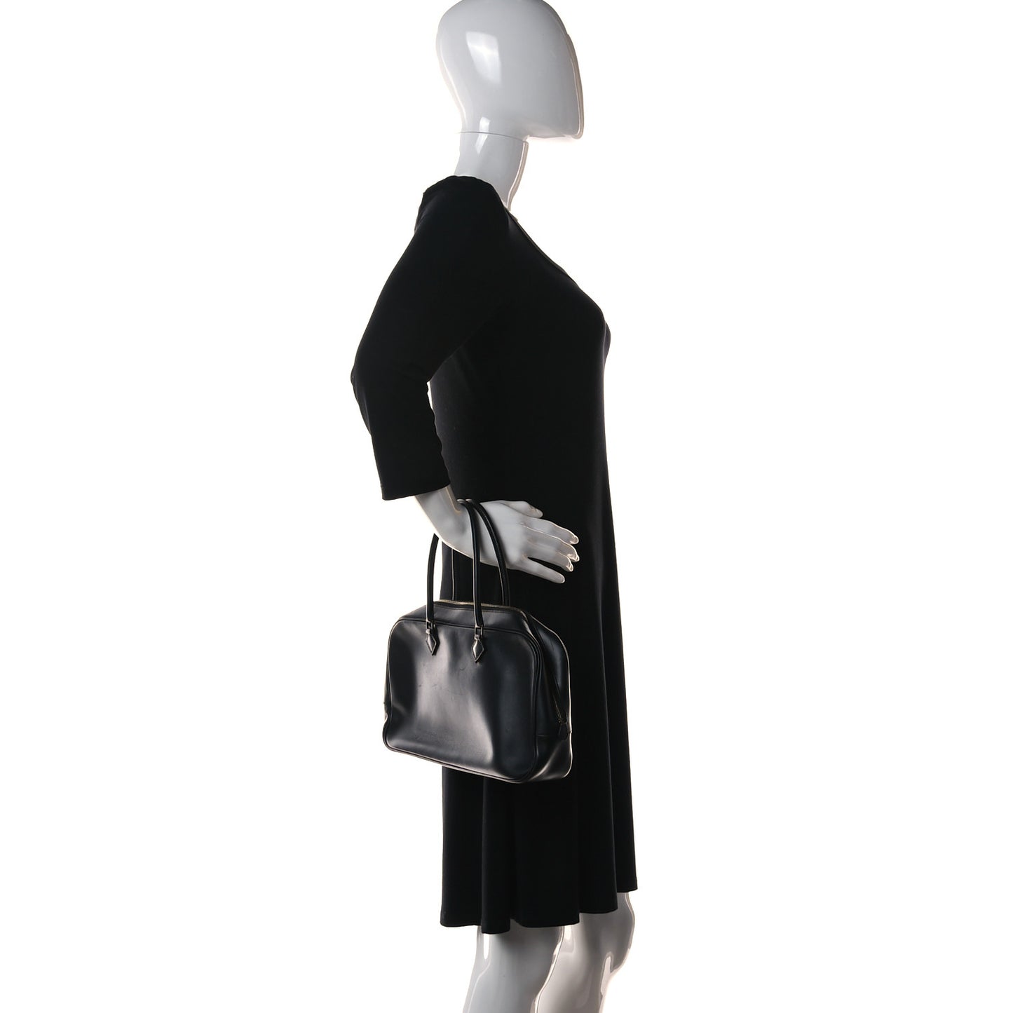 Swift Plume 32 Black