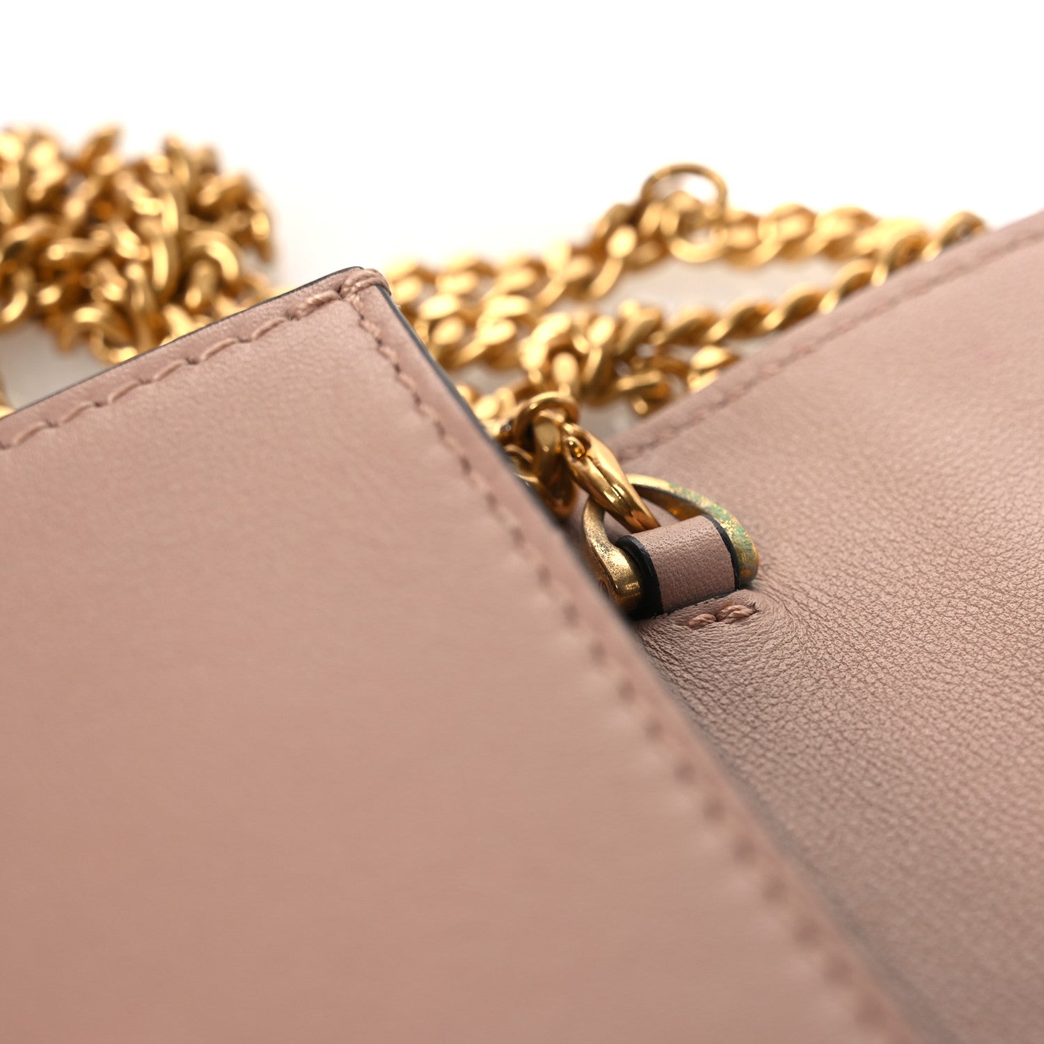 Valentino Garavani Calfskin Vlogo Phone Pouch Poudre 13 of 13