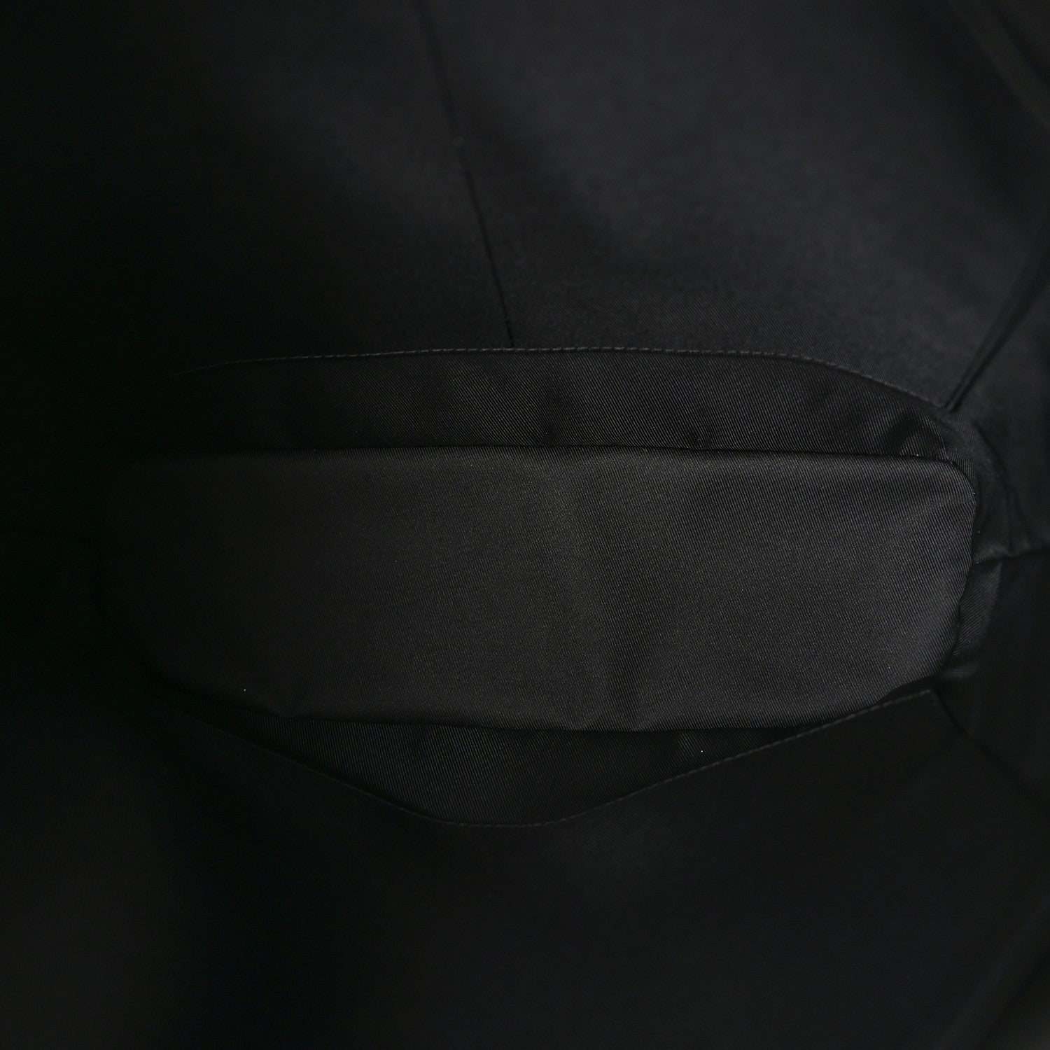 Louis Vuitton Taurillon Christopher Tote Black 5 of 8
