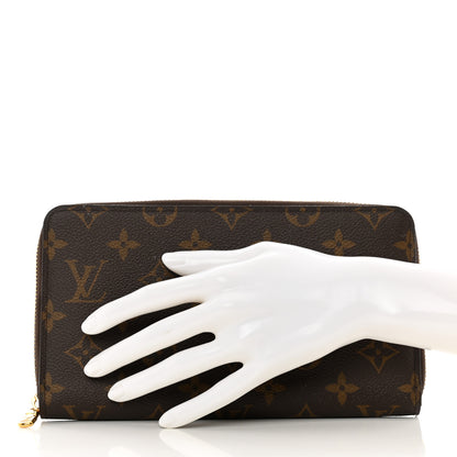 Louis Vuitton Monogram Zippy Organizer Wallet 2 of 10