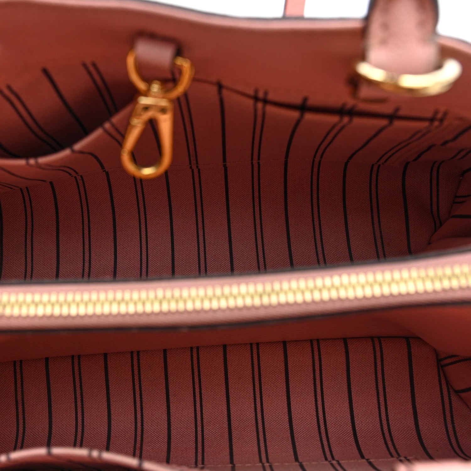 Louis Vuitton Empreinte Montaigne BB Rose Poudre 5 of 10