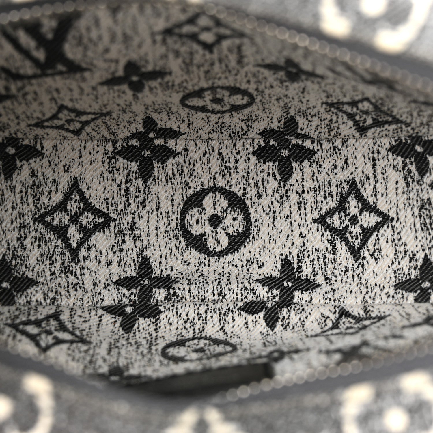 Louis Vuitton Monogram Jacquard Denim Loop Black 5 of 9