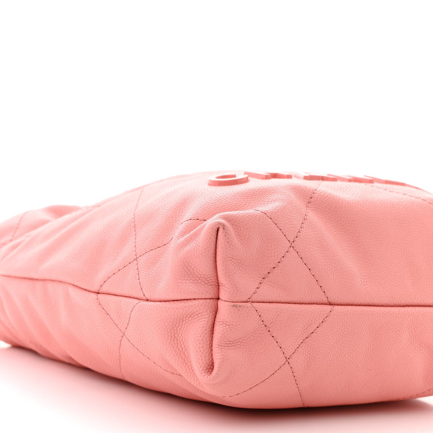 Shiny Caviar Quilted Mini Chanel 22 Coral