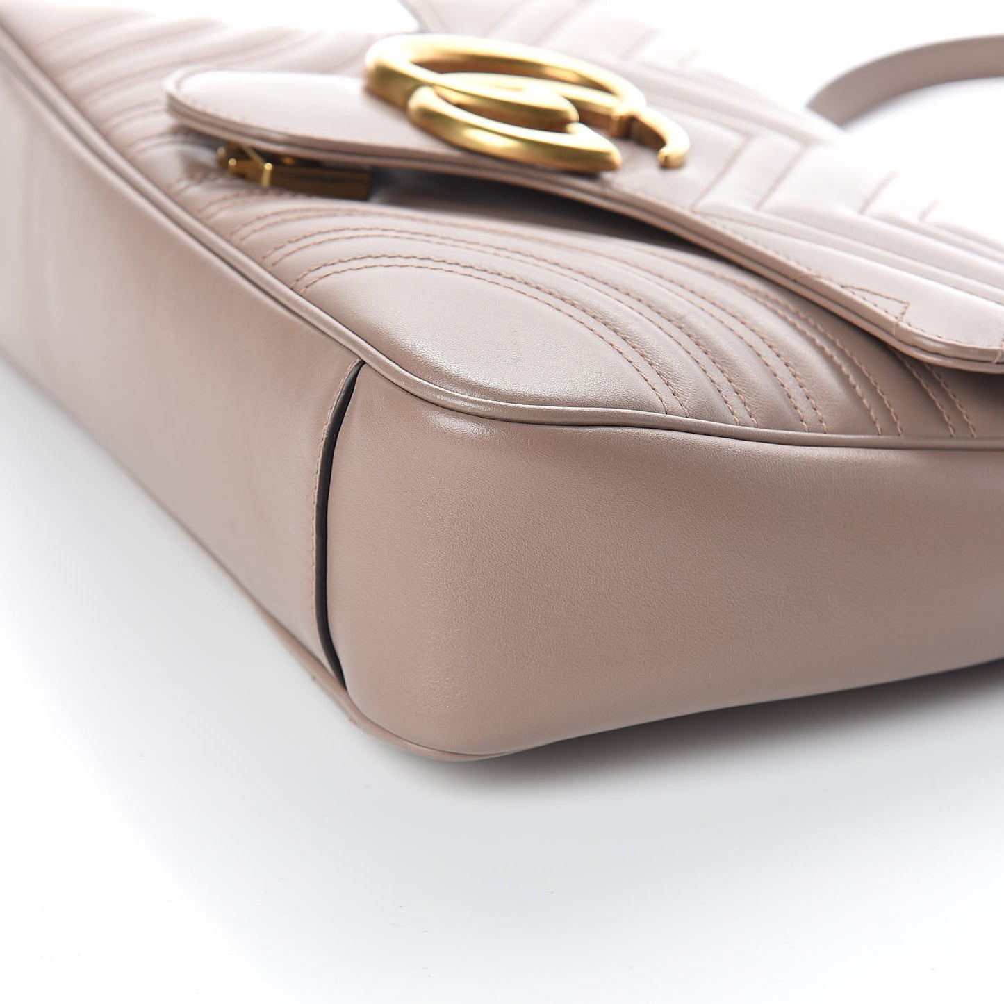 Calfskin Matelasse Medium GG Marmont Shoulder Bag Porcelain Rose
