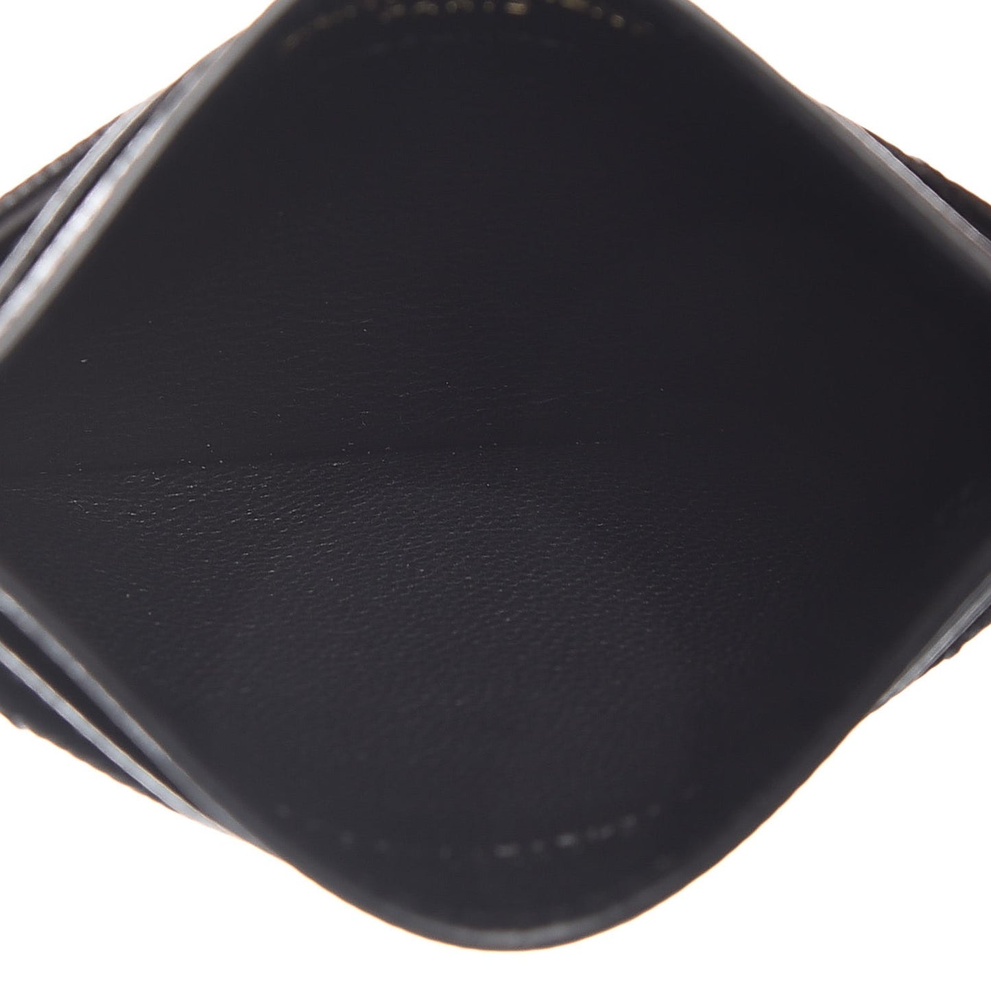 Grain De Poudre Matelasse Chevron Monogram Credit Card Case Black