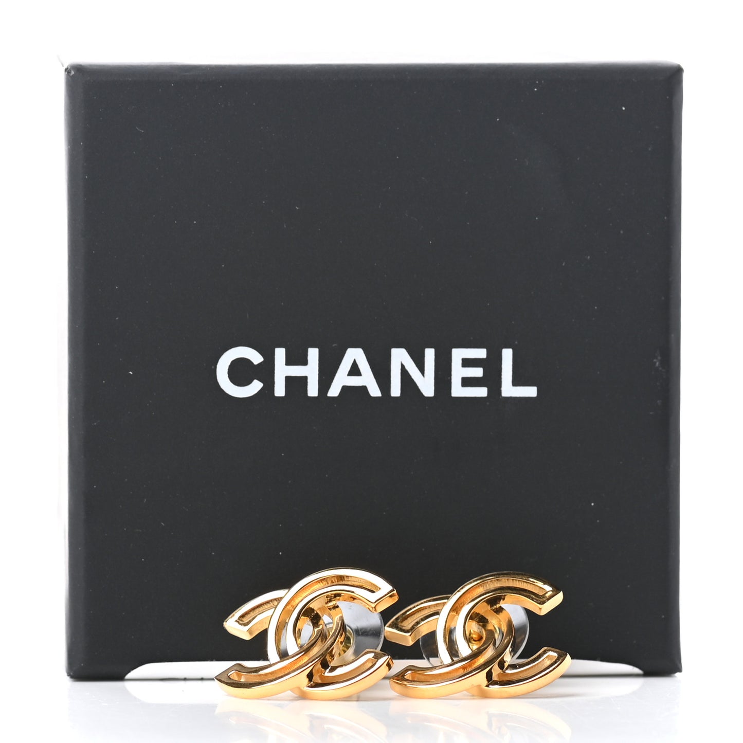 Metal Obazine CC Earrings Gold
