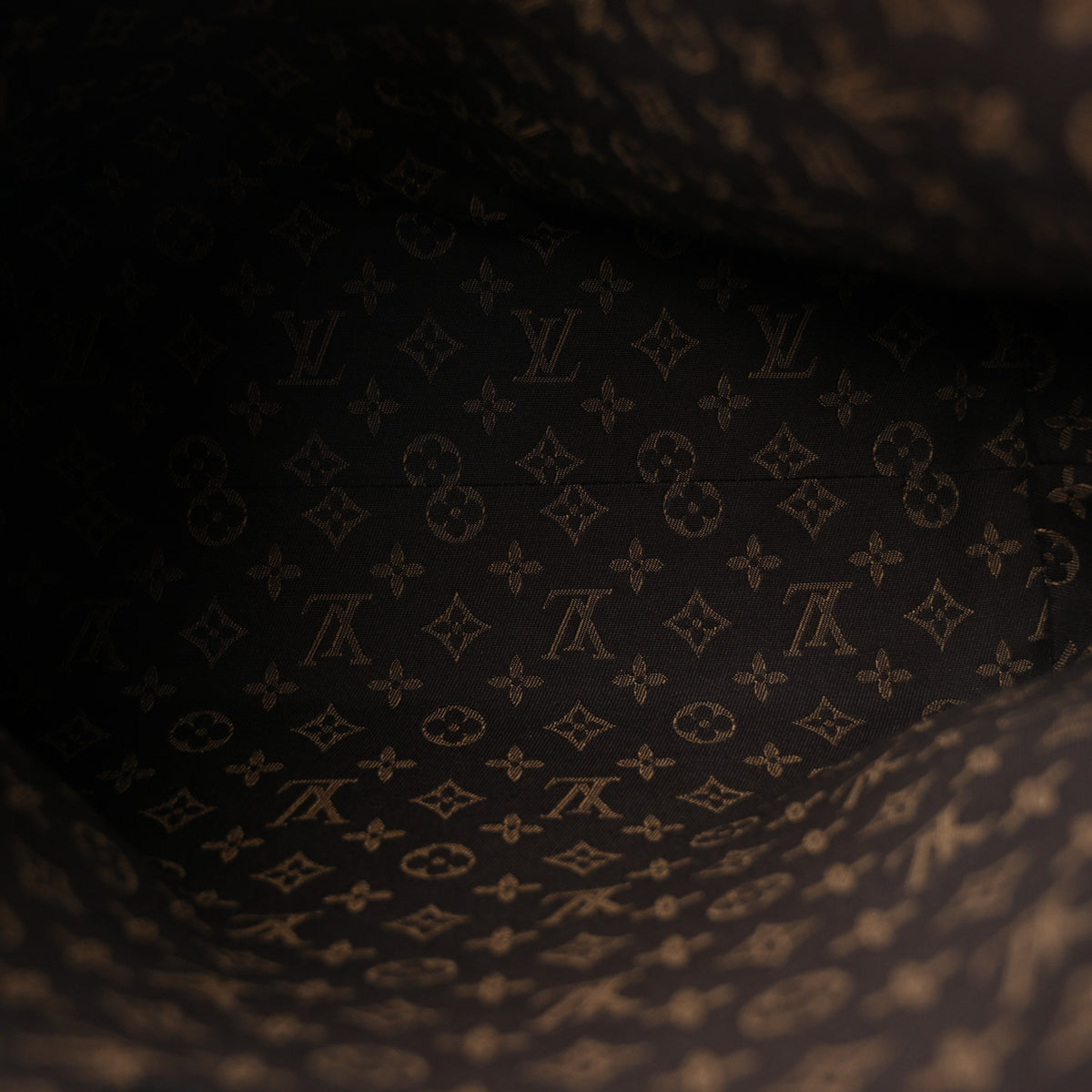 Calfskin Multipass Black