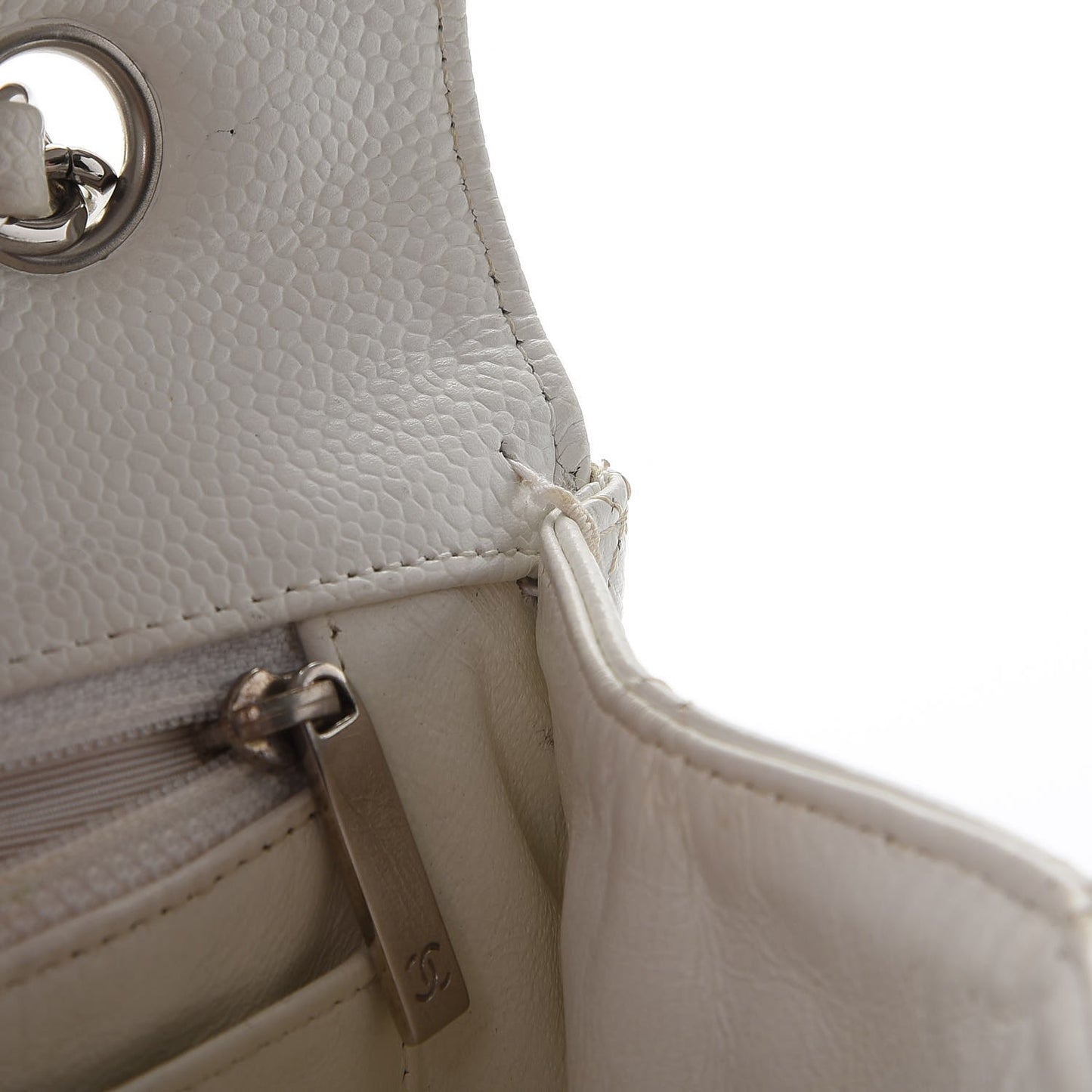 Caviar Quilted Jumbo Single Flap White
