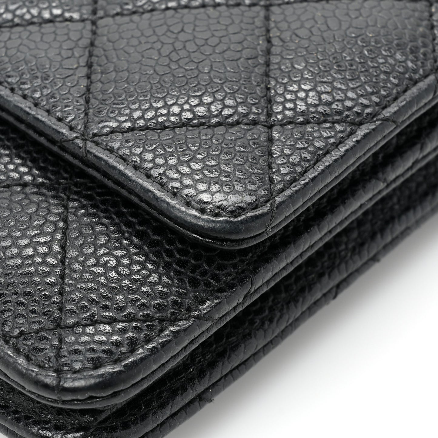 Caviar Quilted Wallet on Chain WOC Black