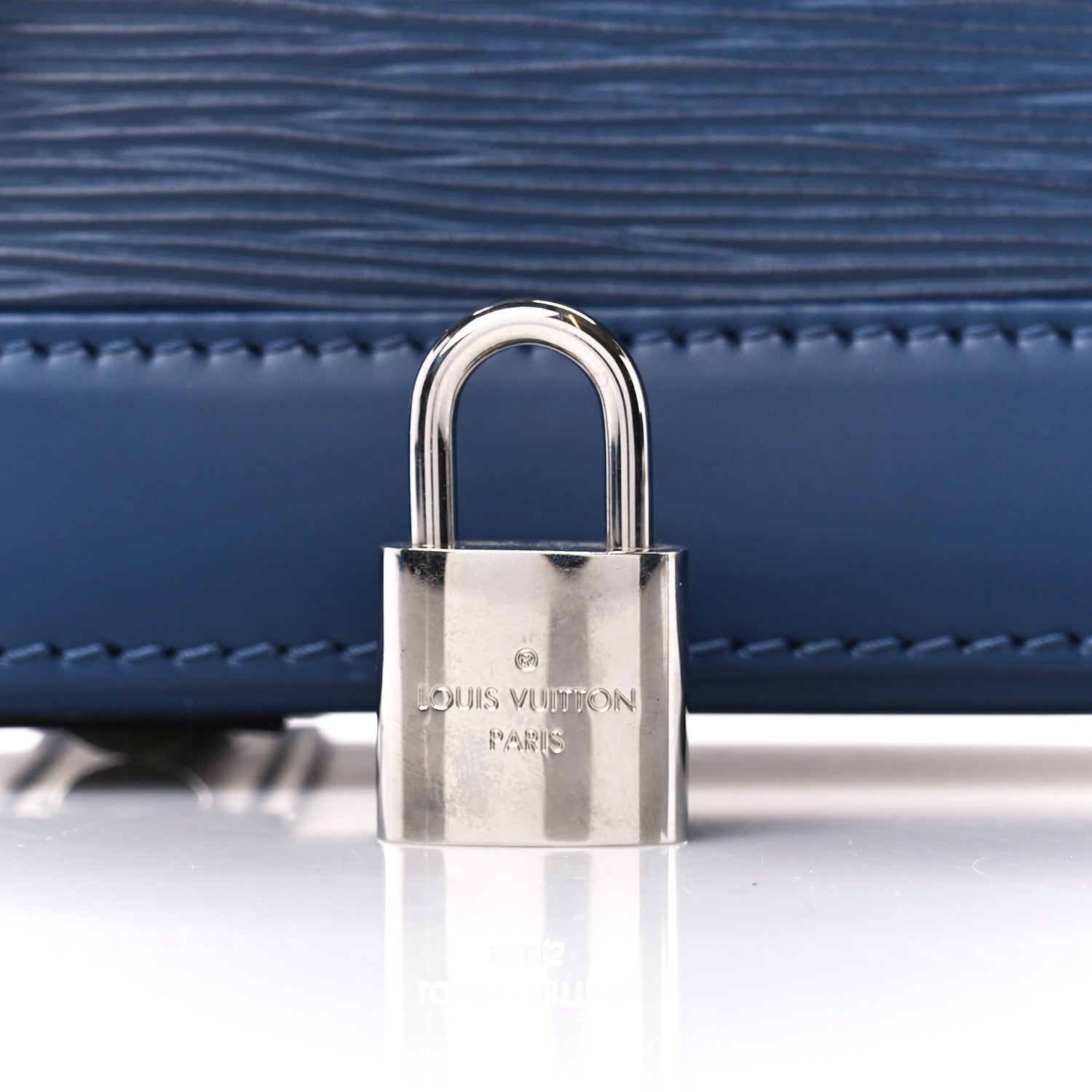 Louis Vuitton Epi Alma BB Indigo 9 of 14