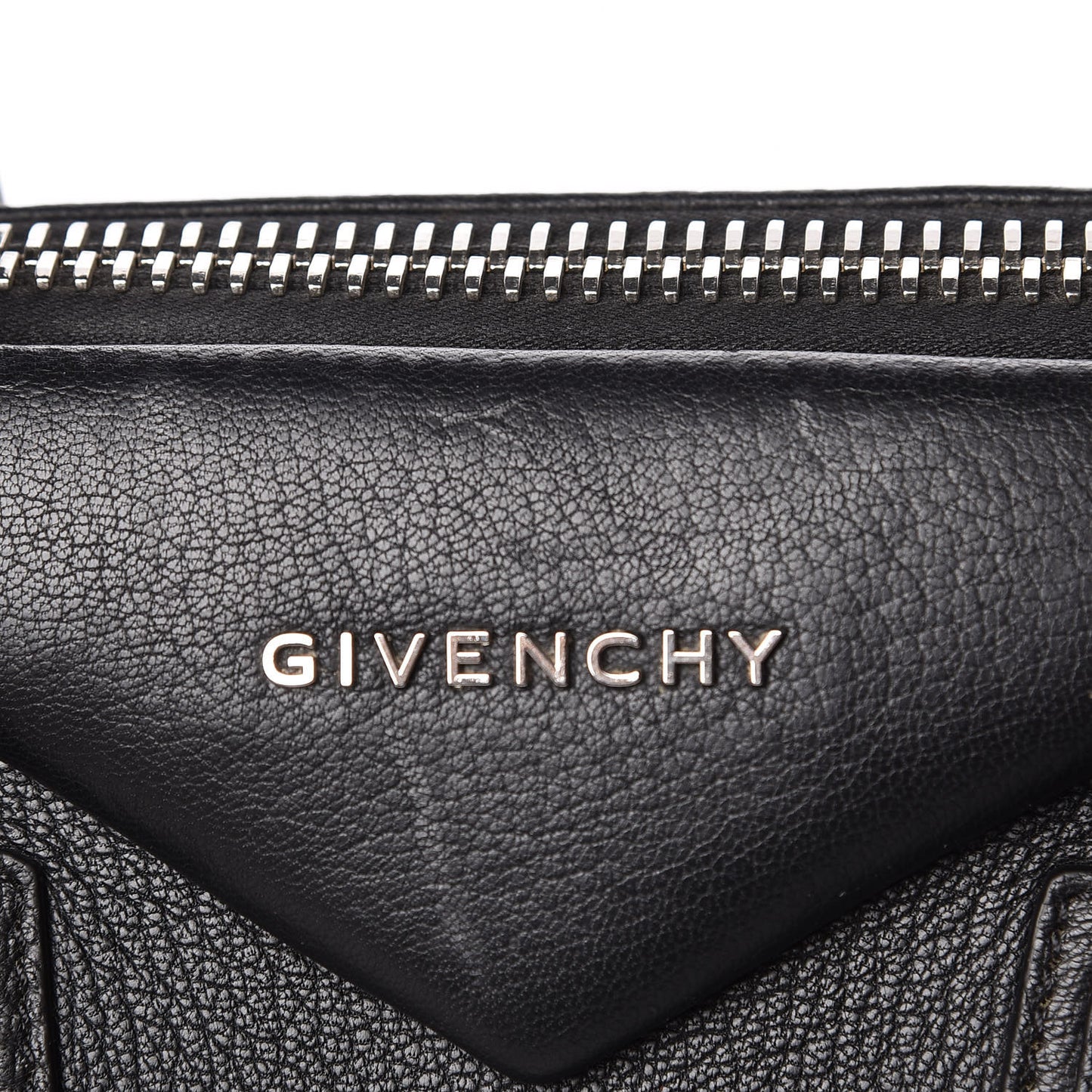 Sugar Goatskin Medium Antigona Black