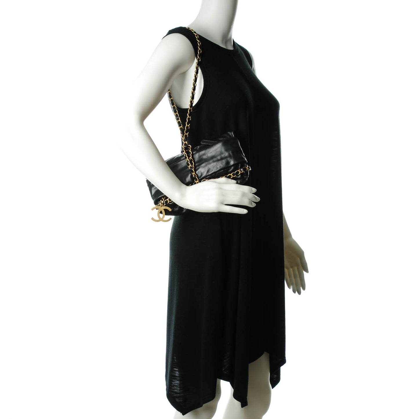 Calfskin Quilted Baluchon Black