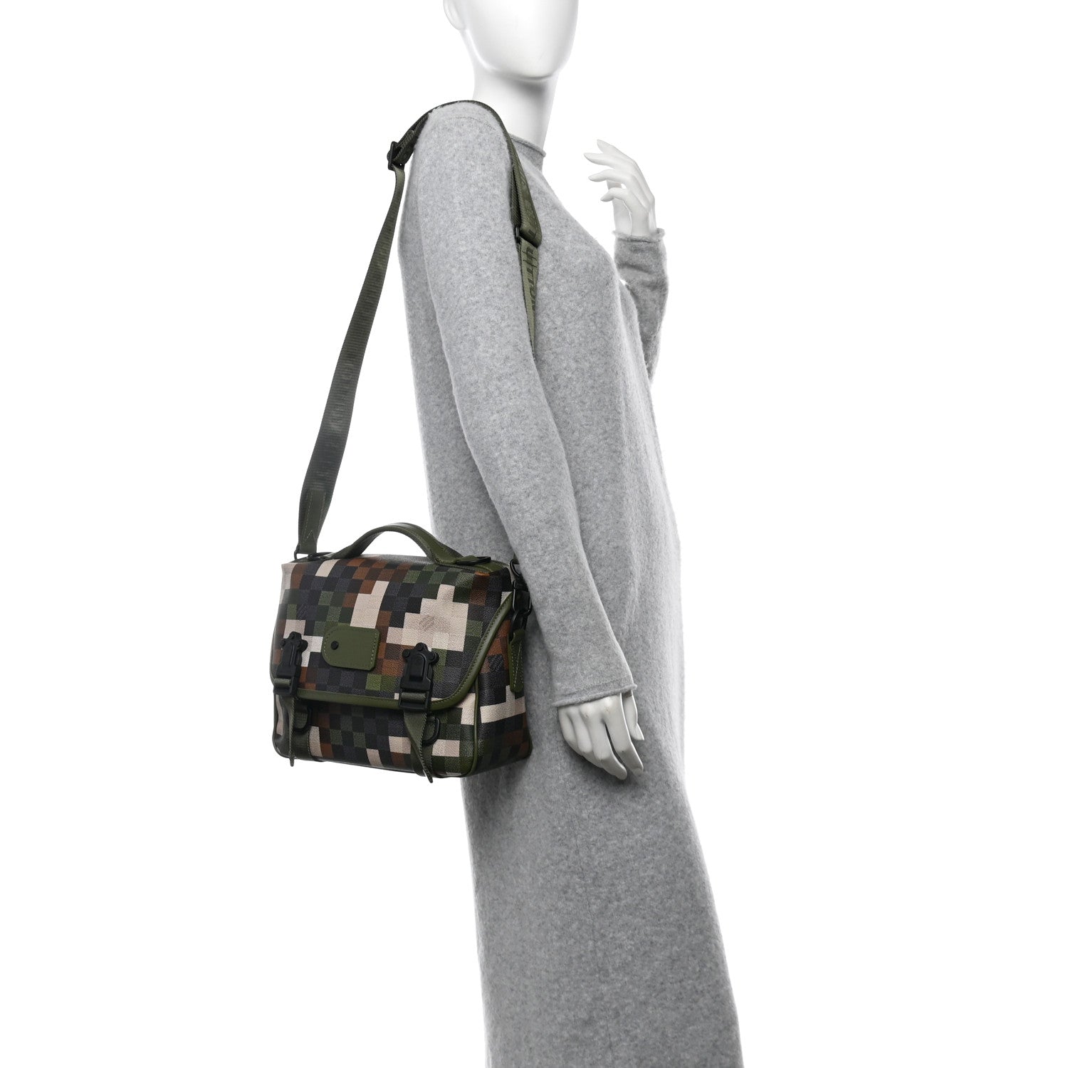 Louis Vuitton Damoflage LV Trail Messenger Green 2 of 11