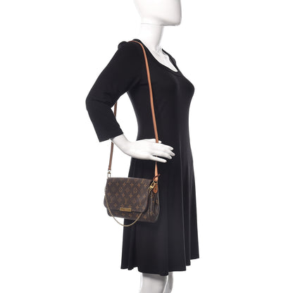 Louis Vuitton Monogram Favorite MM 2 of 9