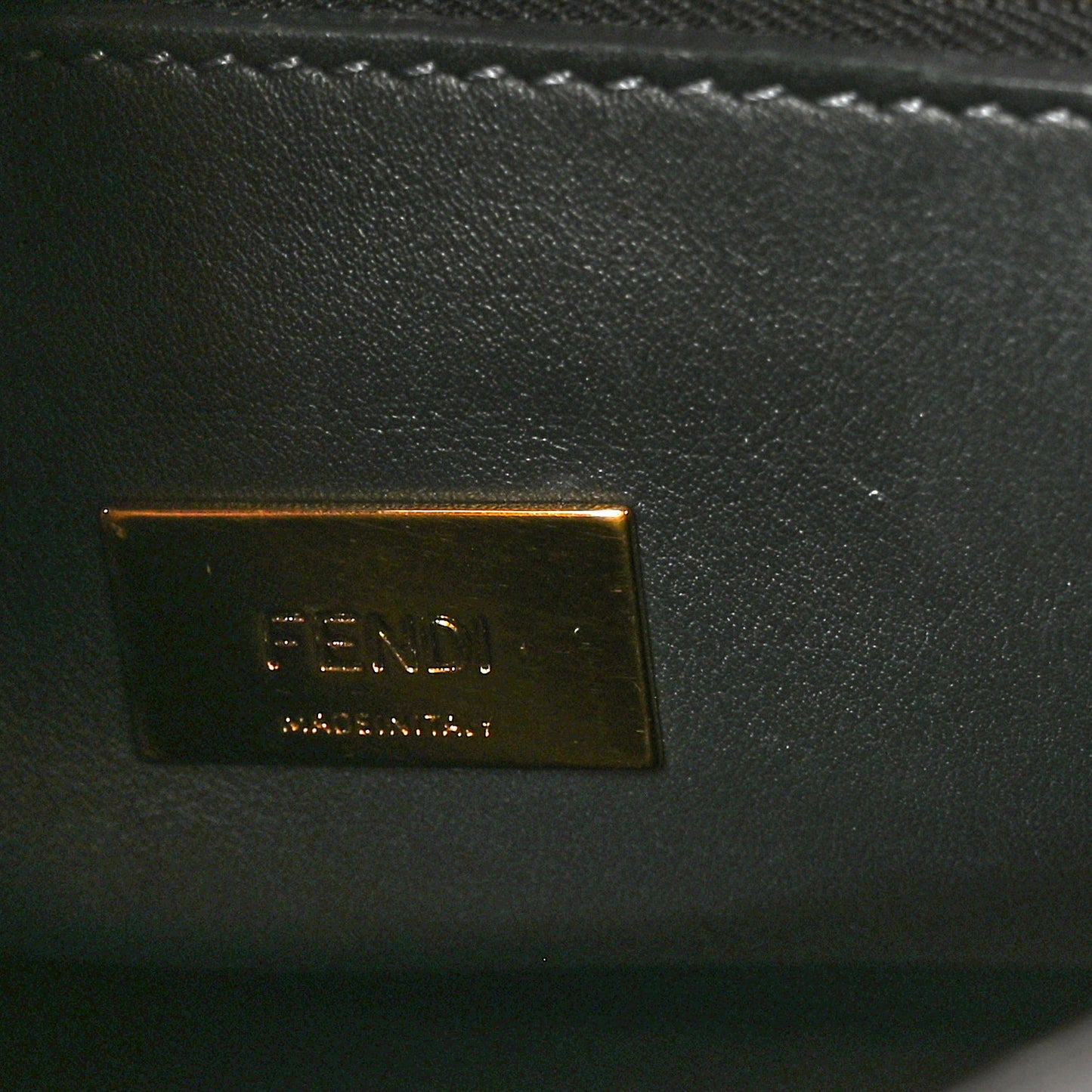 Vitello Tahiti Burro Bi-Color Medium Peekaboo Iconic Essentially Satchel Nocciola Asfalto Cast