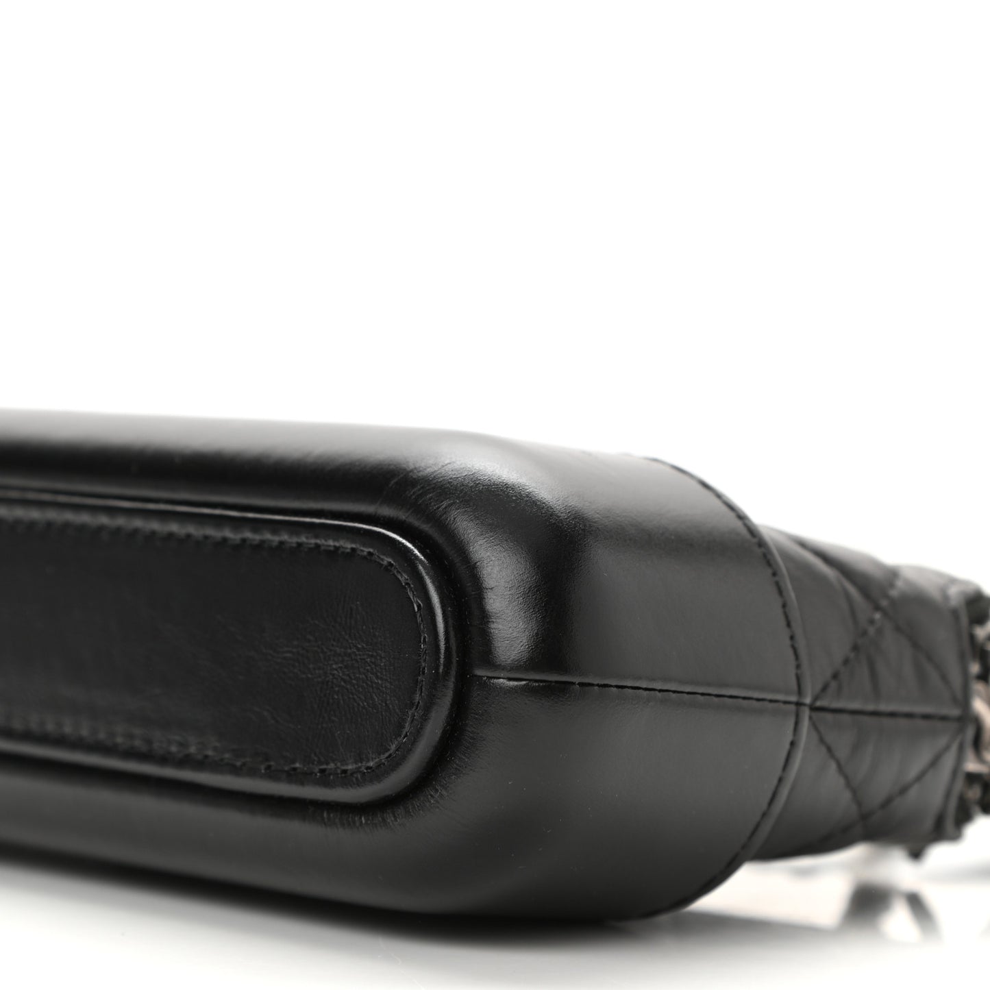 Aged Calfskin Quilted Small Gabrielle Clutch With Chain Black