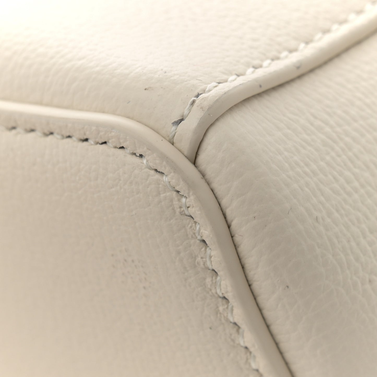 Calfskin Extra Bag L27 Whisper White