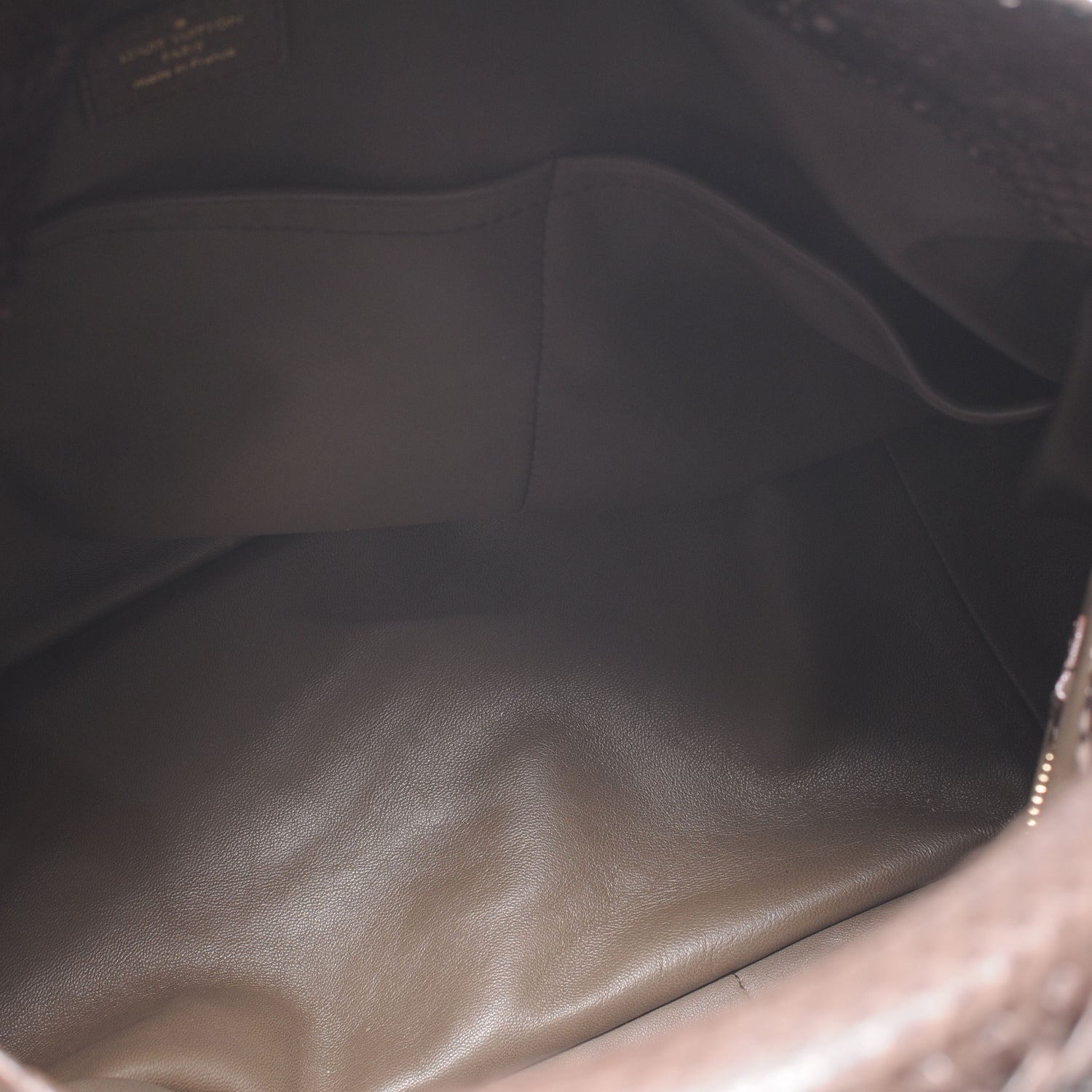 Louis Vuitton Python Embossed Monogram Artsy MM Gris 5 of 7