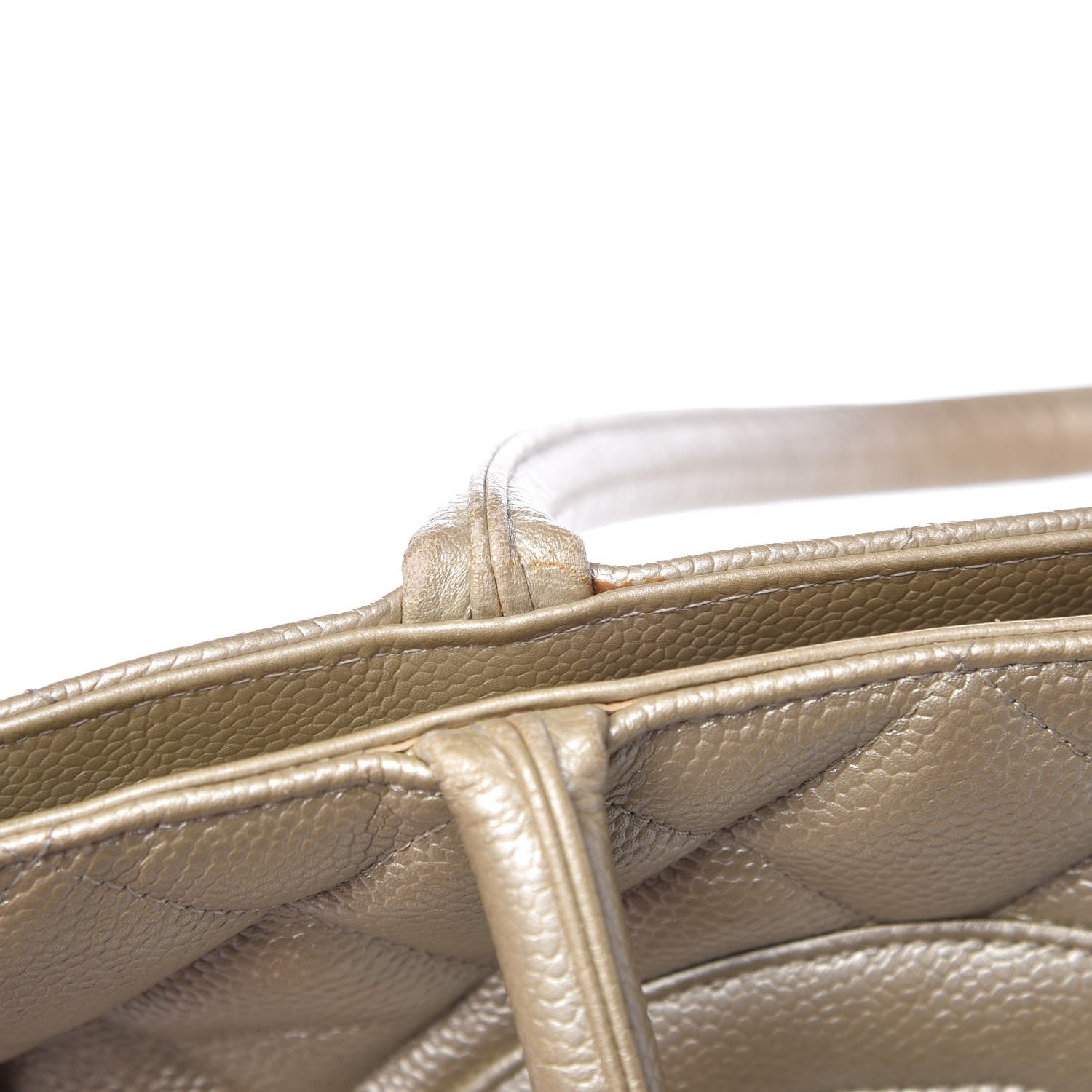 Chanel Caviar Quilted Medallion Tote Pearl 18 of 21